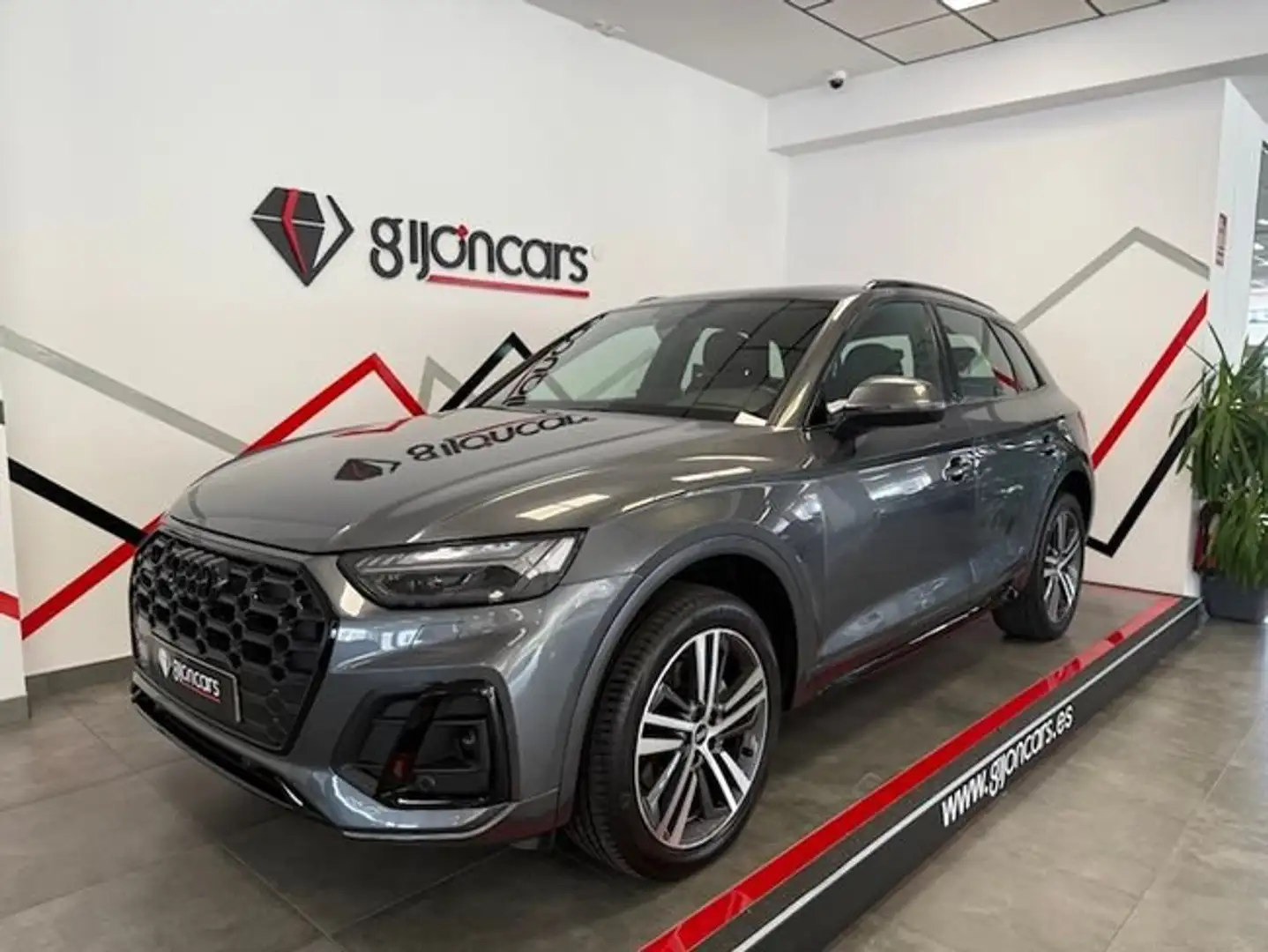 Audi Q5 Black line 40 TDI 150kW quattro-ultra Gris - 1