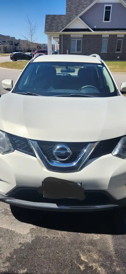 Nissan Rogue снимка Nissan Rogue