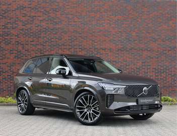 T8 AWD Ultra Dark | Pano - Trekhaak - Massage - Lu