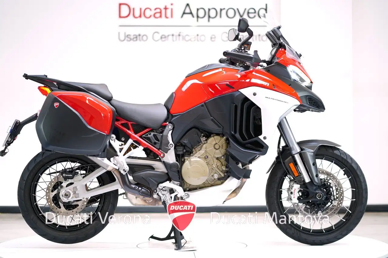 Ducati Multistrada V4 S