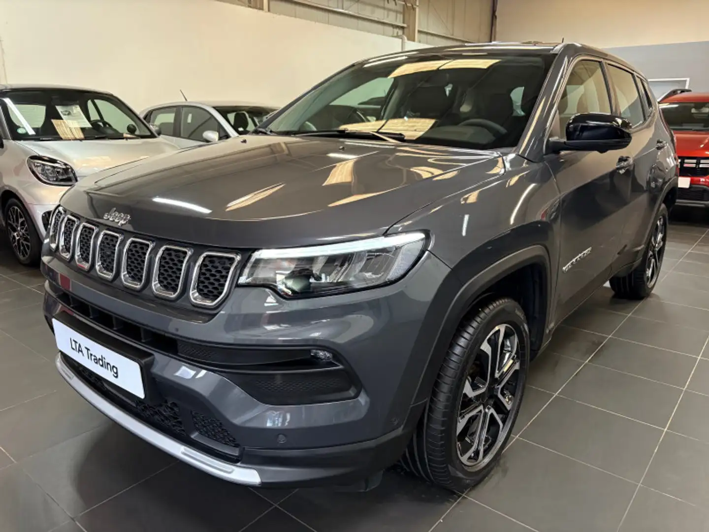 Jeep Compass 1.5 TURBO T4 130CH MHEV ALTITUDE 4X2 BVR7 Grigio - 1