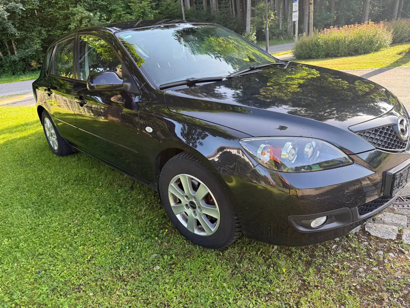 Mazda 3 1.6 Sport Active Schwarz - 1