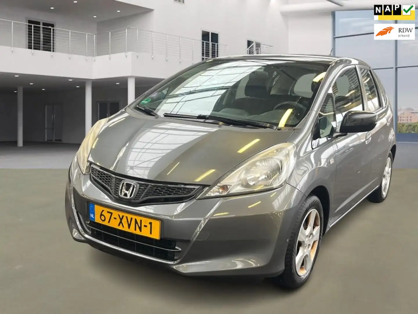 Honda Jazz 1.2 S Grijs - 1