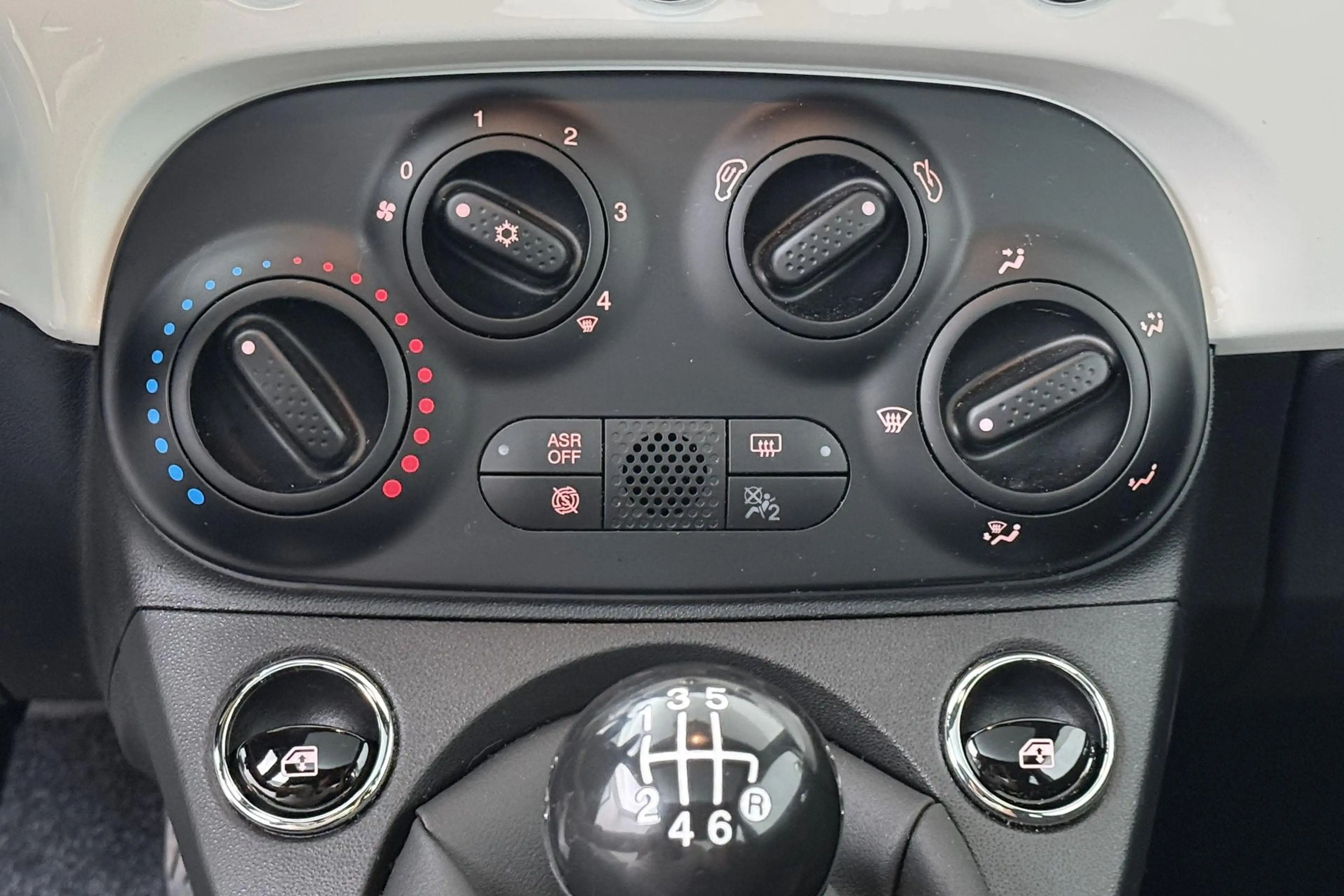 Fiat 500 1.0 Hybrid Dolcevita Finale | Panorama Dak | Airco — photo 7