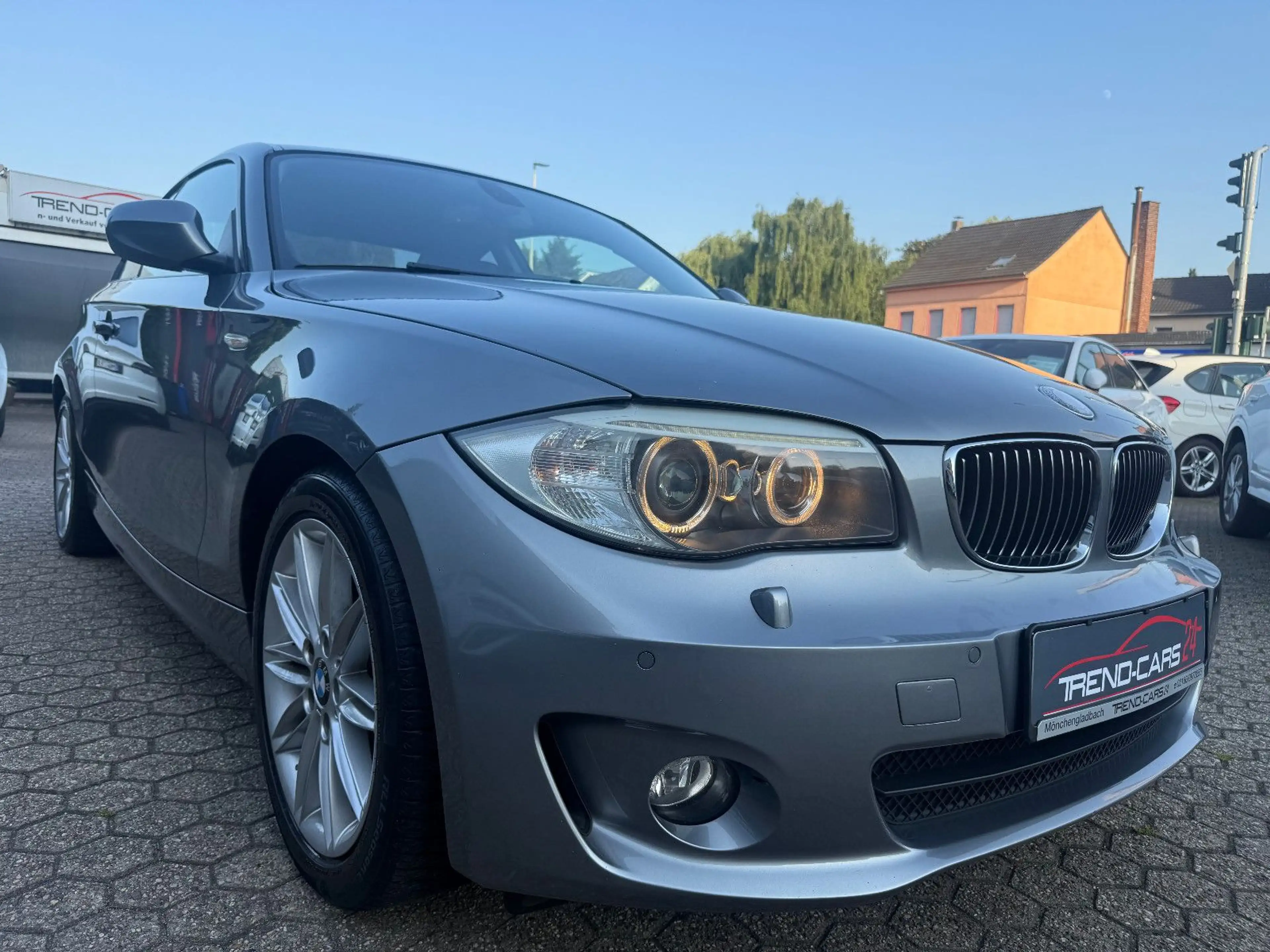 BMW 120 d *Coupe*Klima*PDC*Navi — photo 6