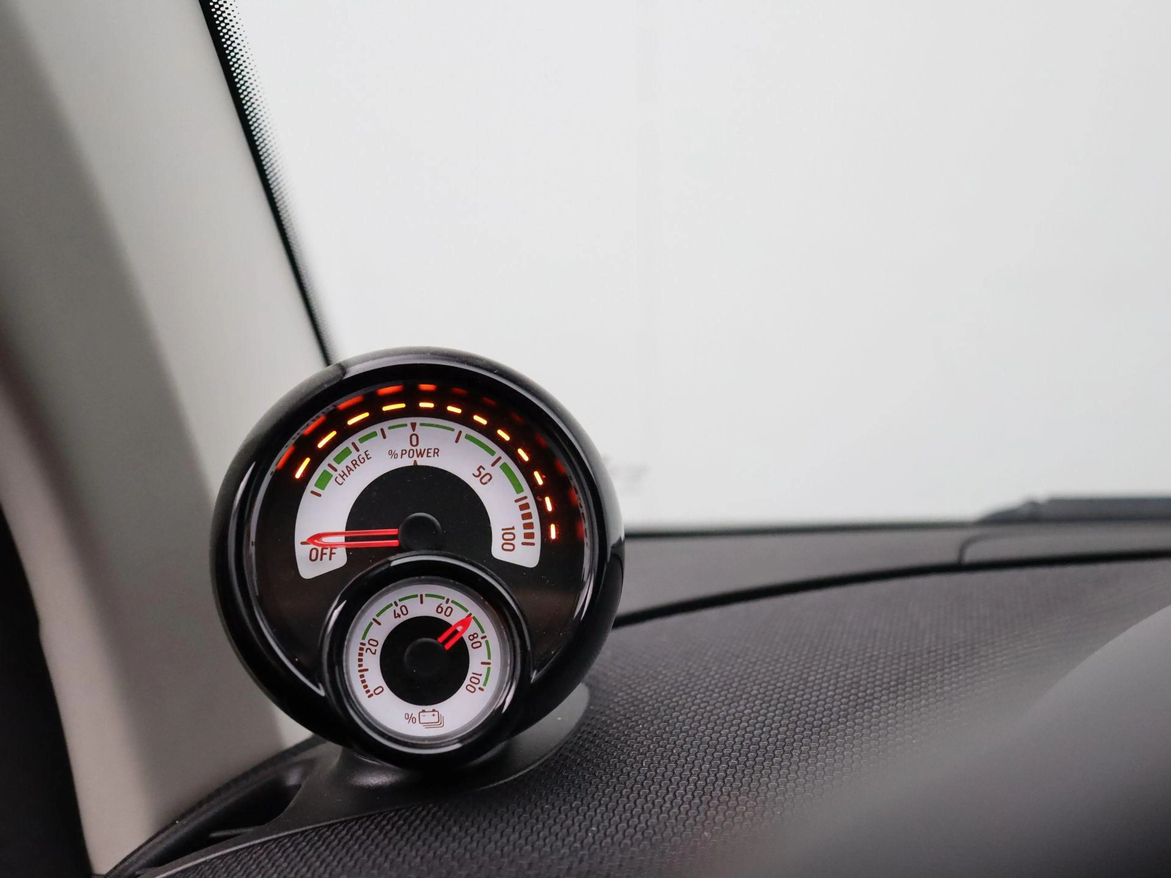 smart forTwo coupé EQ Comfort — photo 13