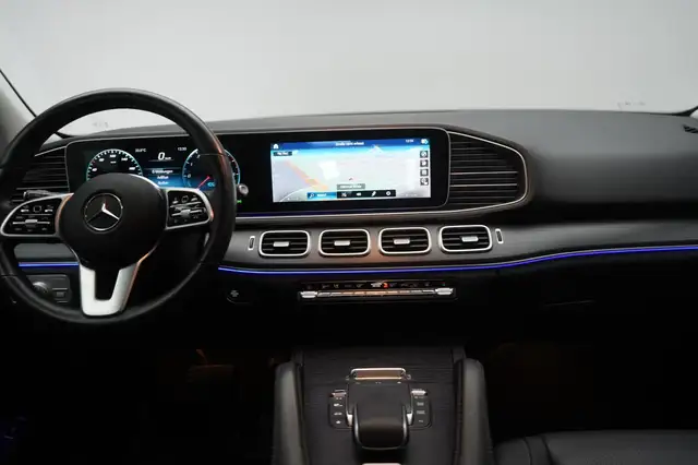 Mercedes-Benz Gle Class view 14