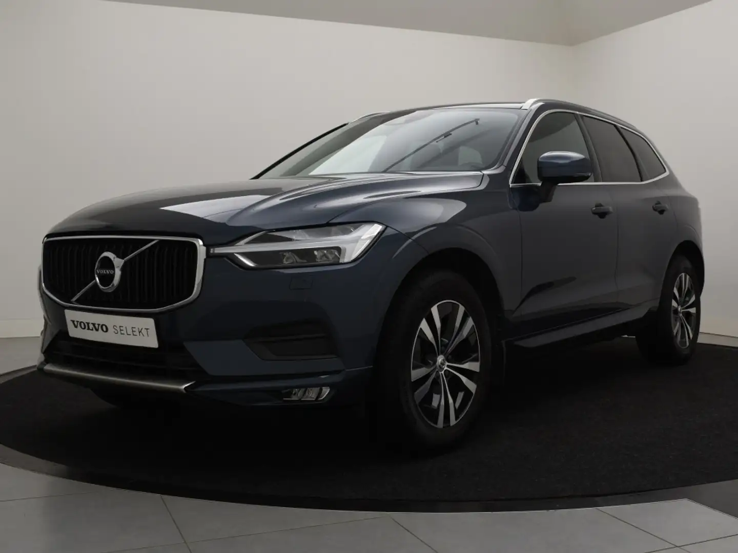Volvo XC60 B5 AUT(8) MOMENTUM HARMAN KARDON ACC BLIS LEDER CA Bleu - 2