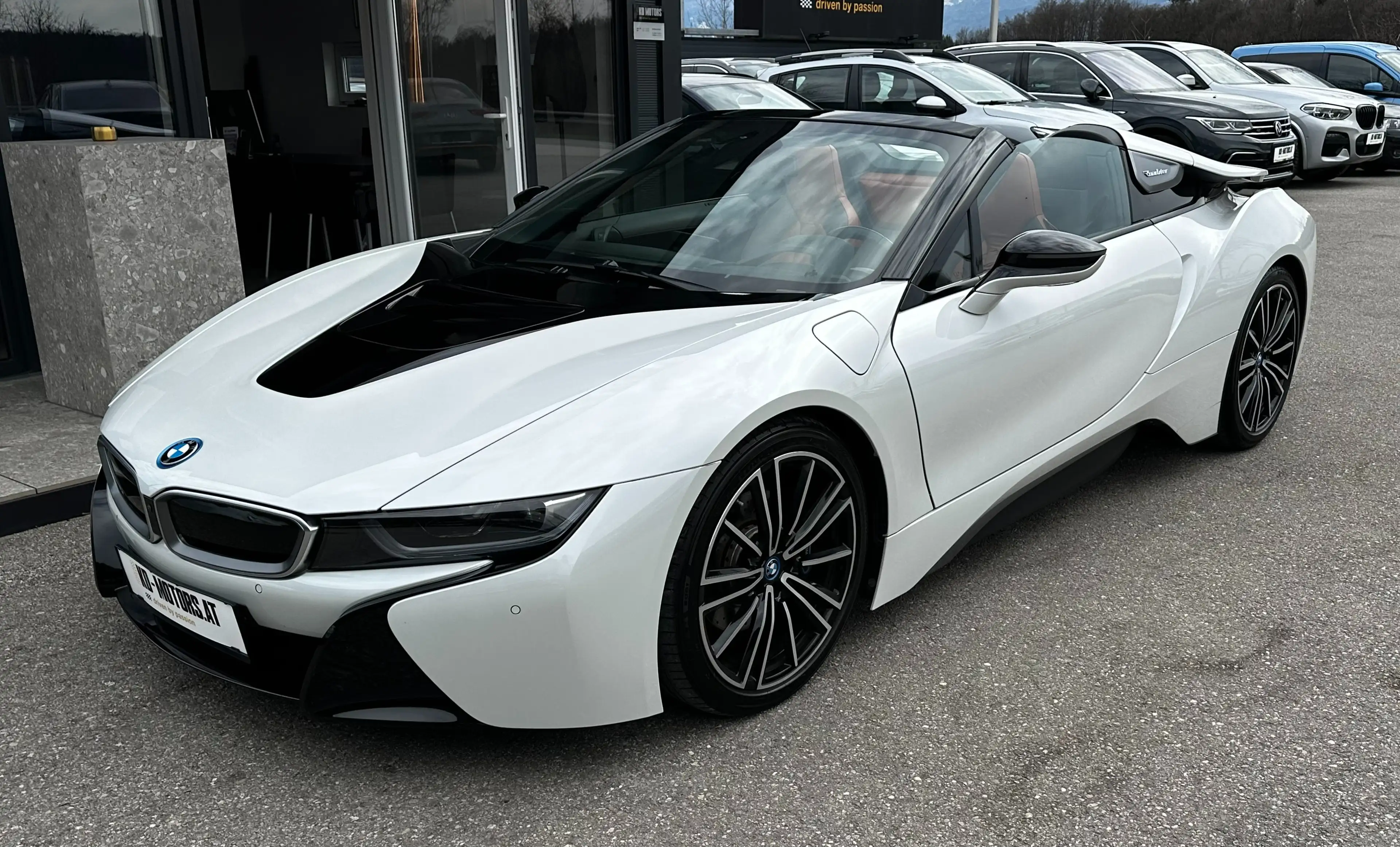 BMW i8 Roadster *HUD*Navi*RFK*SHZ* — photo 5