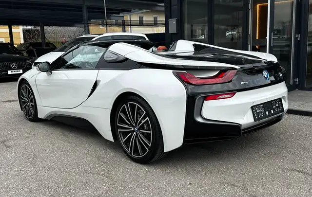 BMW i8 Roadster Ansicht 10