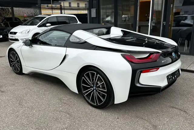 BMW i8 Roadster Ansicht 36