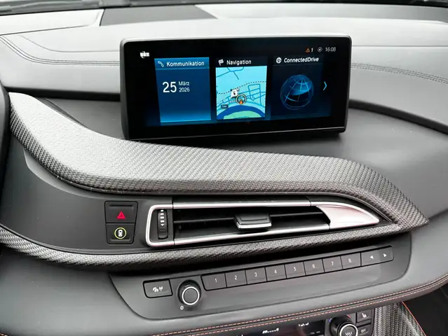 BMW i8 Roadster Ansicht 25