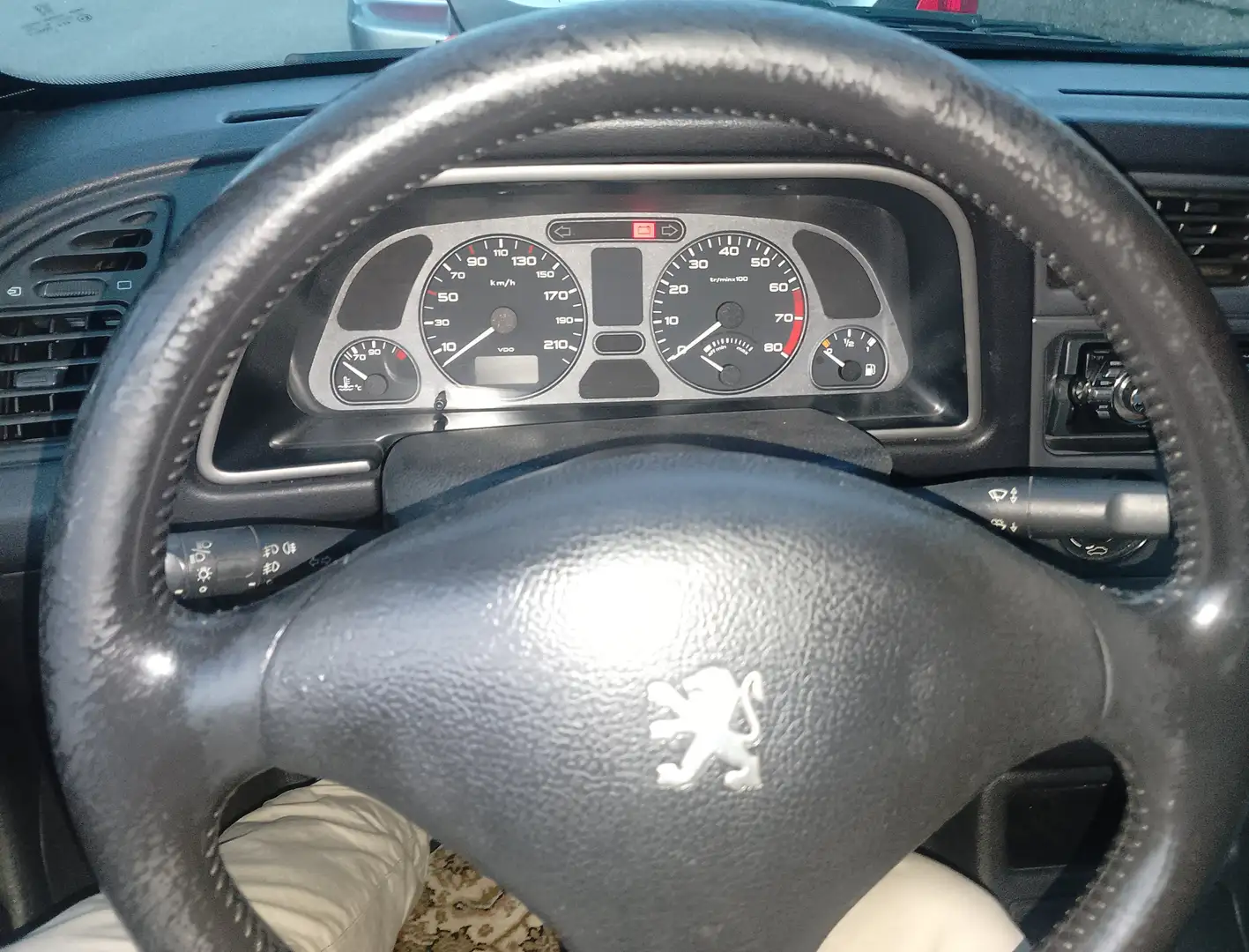 Peugeot 306 Cabrio 1,6 St. Tropez Niebieski - 1