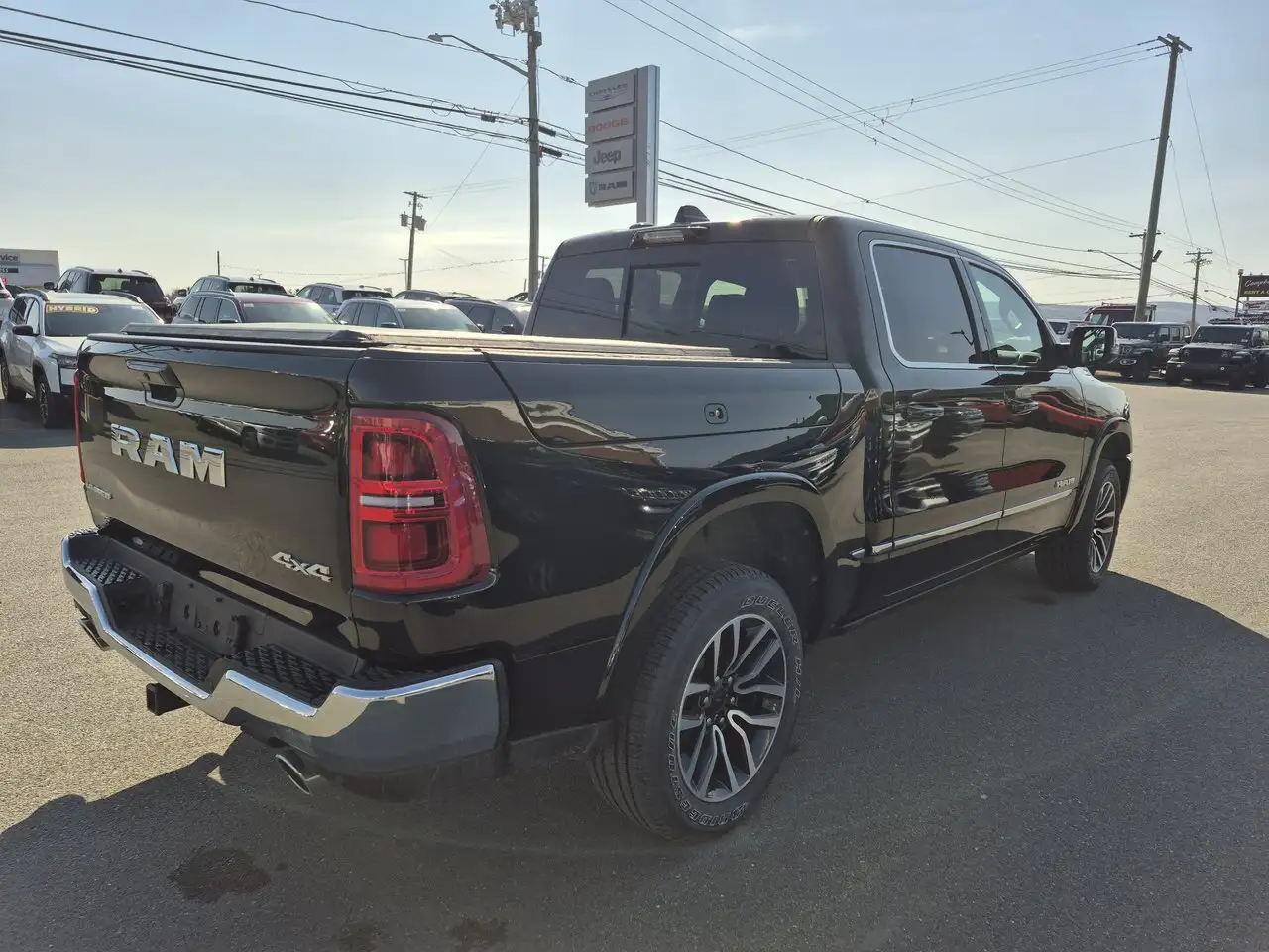 RAM 1500 снимка RAM 1500