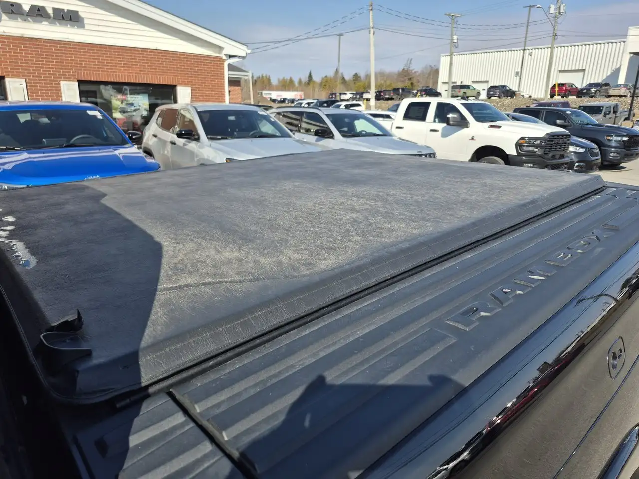 RAM 1500 снимка RAM 1500