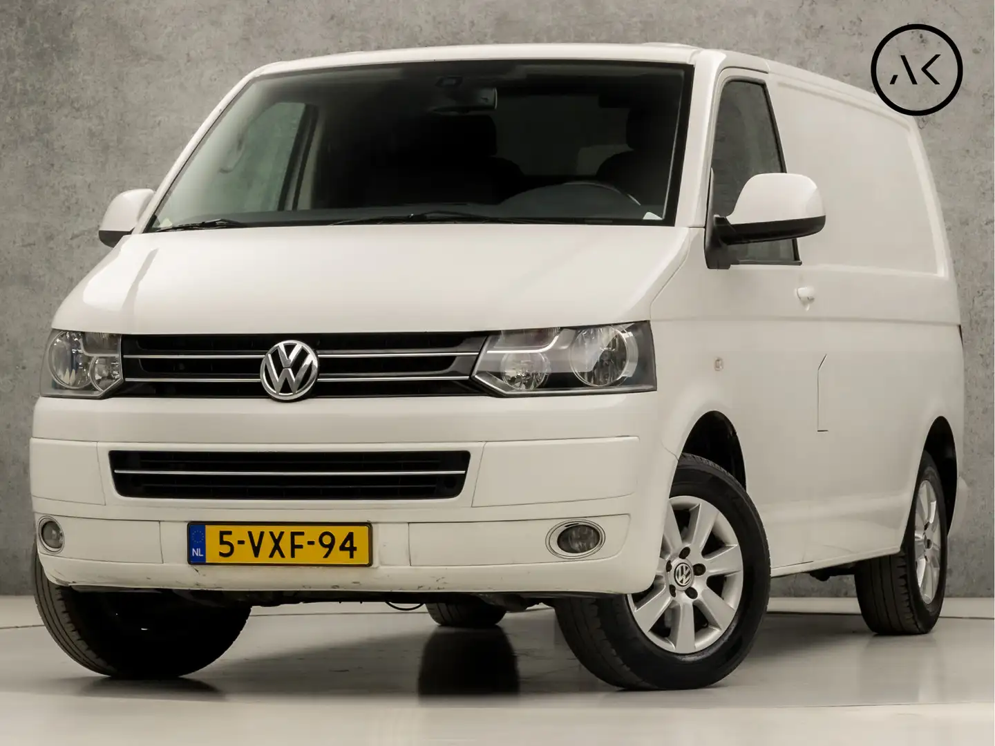Volkswagen T5 Transporter 2.0 TDI L1H1 Highline Automaat (MARGE, NAVIGATIE, Blanco - 1