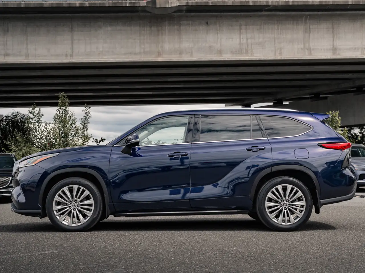 Toyota Highlander photo Toyota Highlander