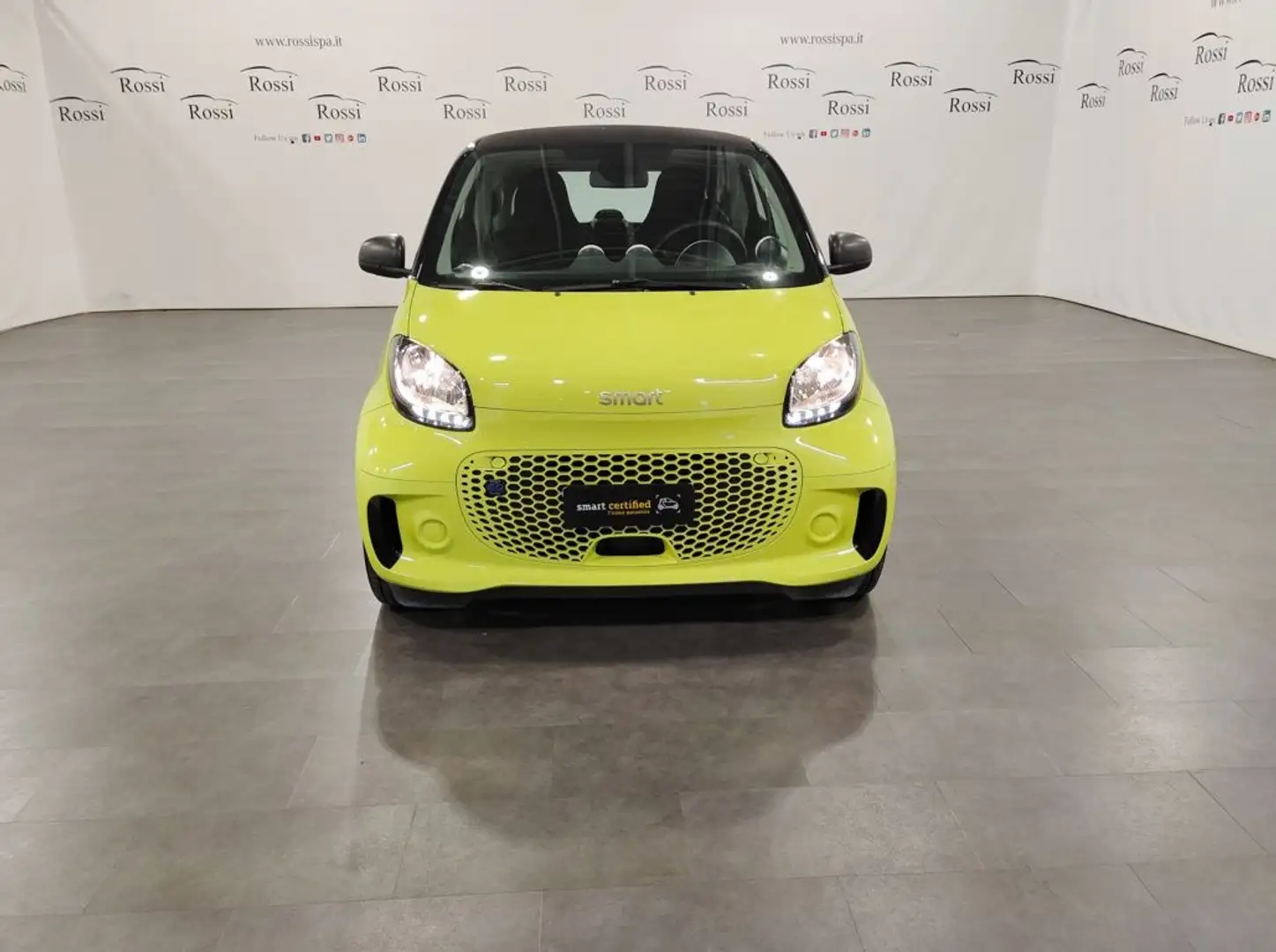 smart forTwo eq Youngster my19 Grün - 1