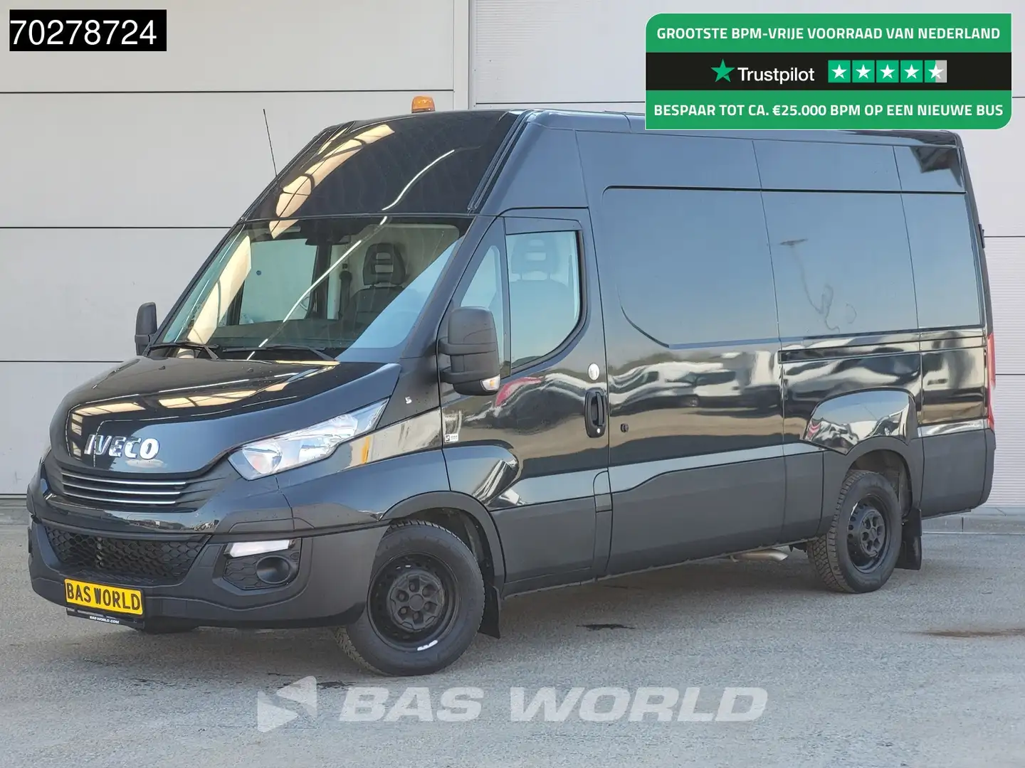 Iveco Daily 35S14 Automaat L2H2 Luchtvering 3,5t Trekhaak Navi Zwart - 1
