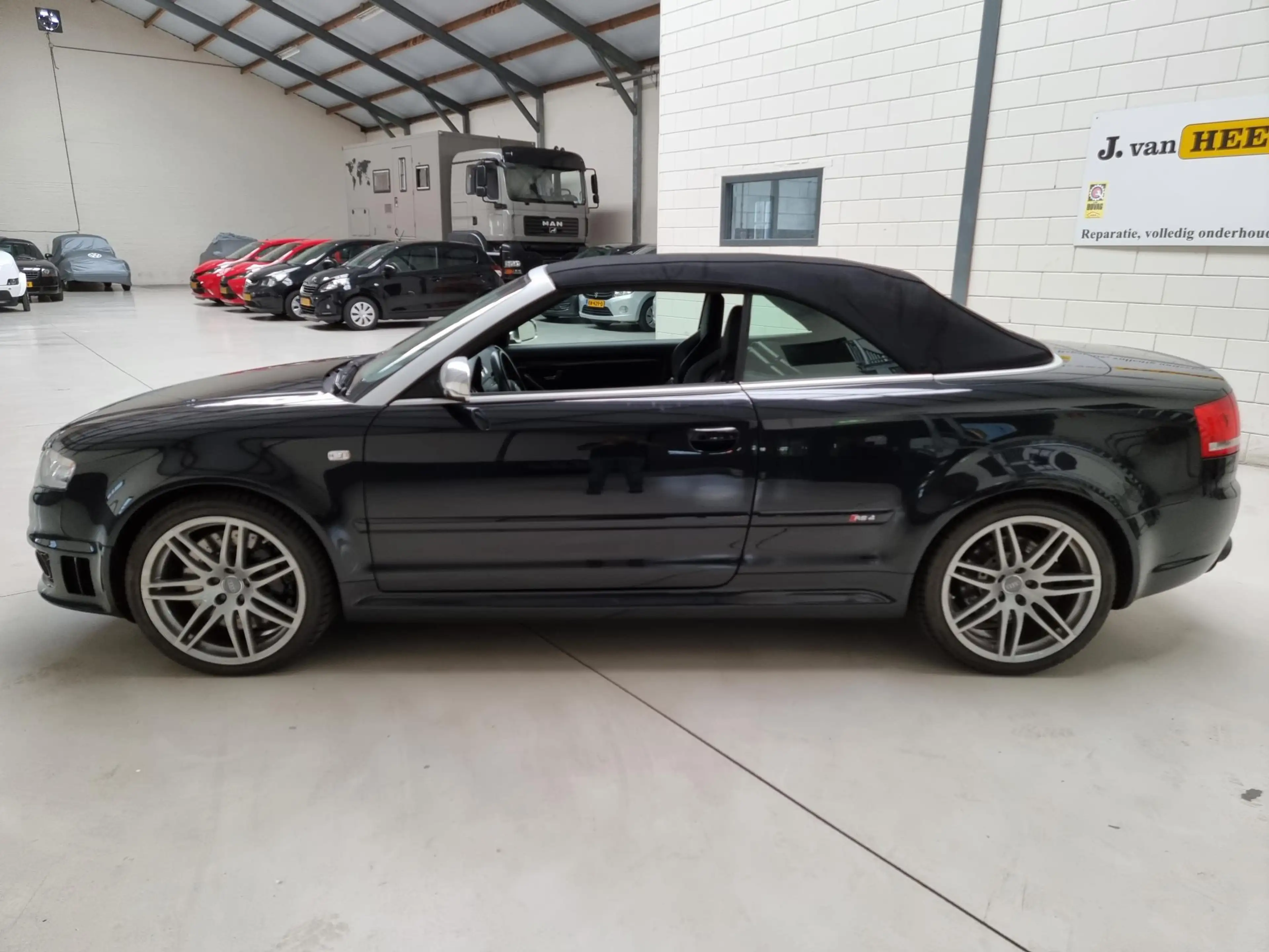 Audi RS4 Cabriolet 4.2 V8 RS 4 quattro Exclusive met schaal — photo 4
