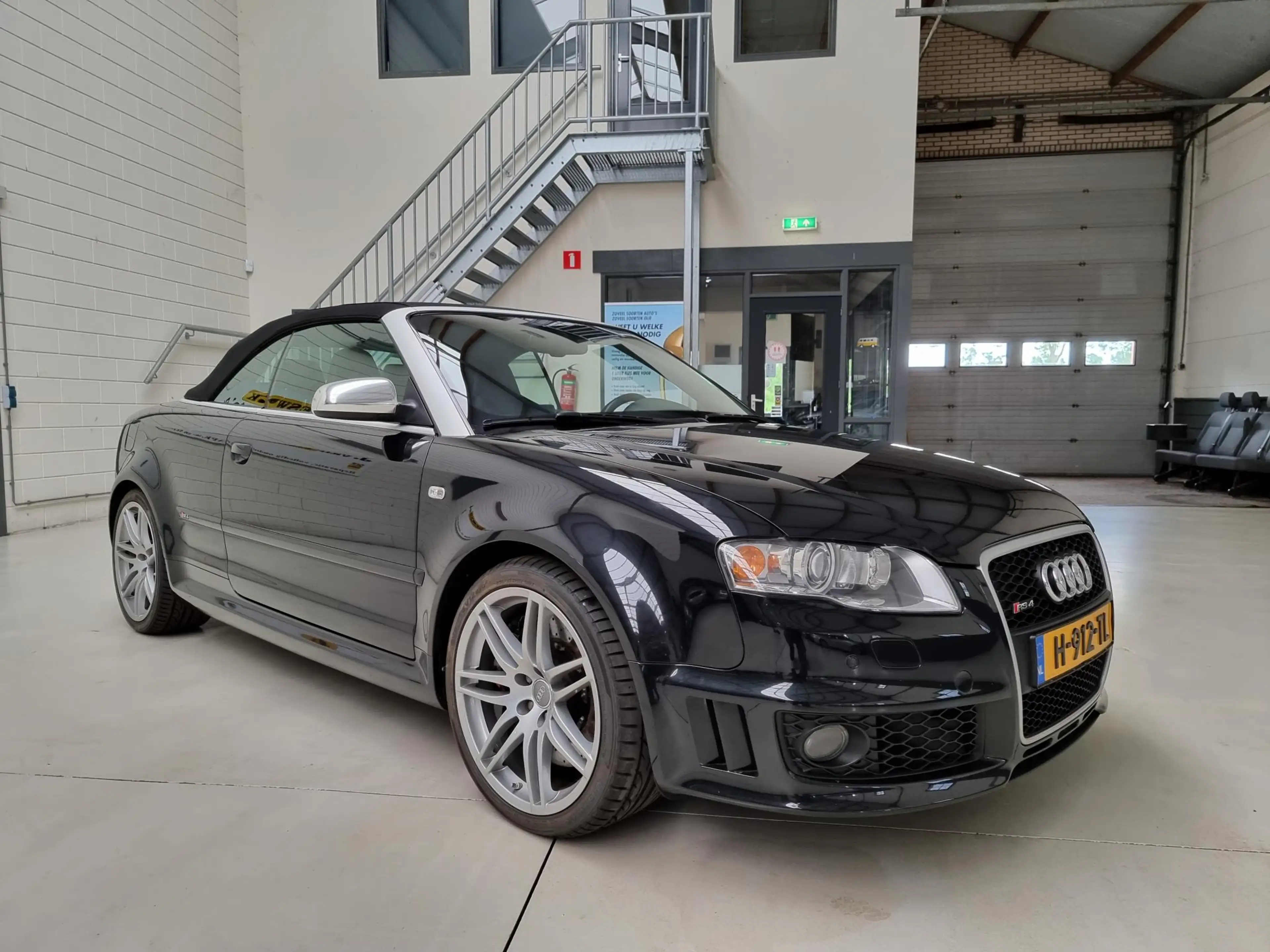 Audi RS4 Cabriolet 4.2 V8 RS 4 quattro Exclusive met schaal — photo 9