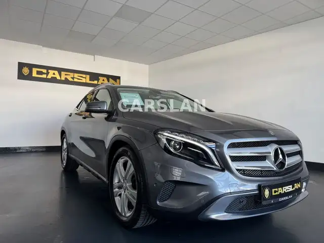 Mercedes-Benz Gla view 5