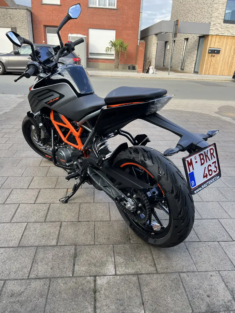 KTM 125 Duke - 1