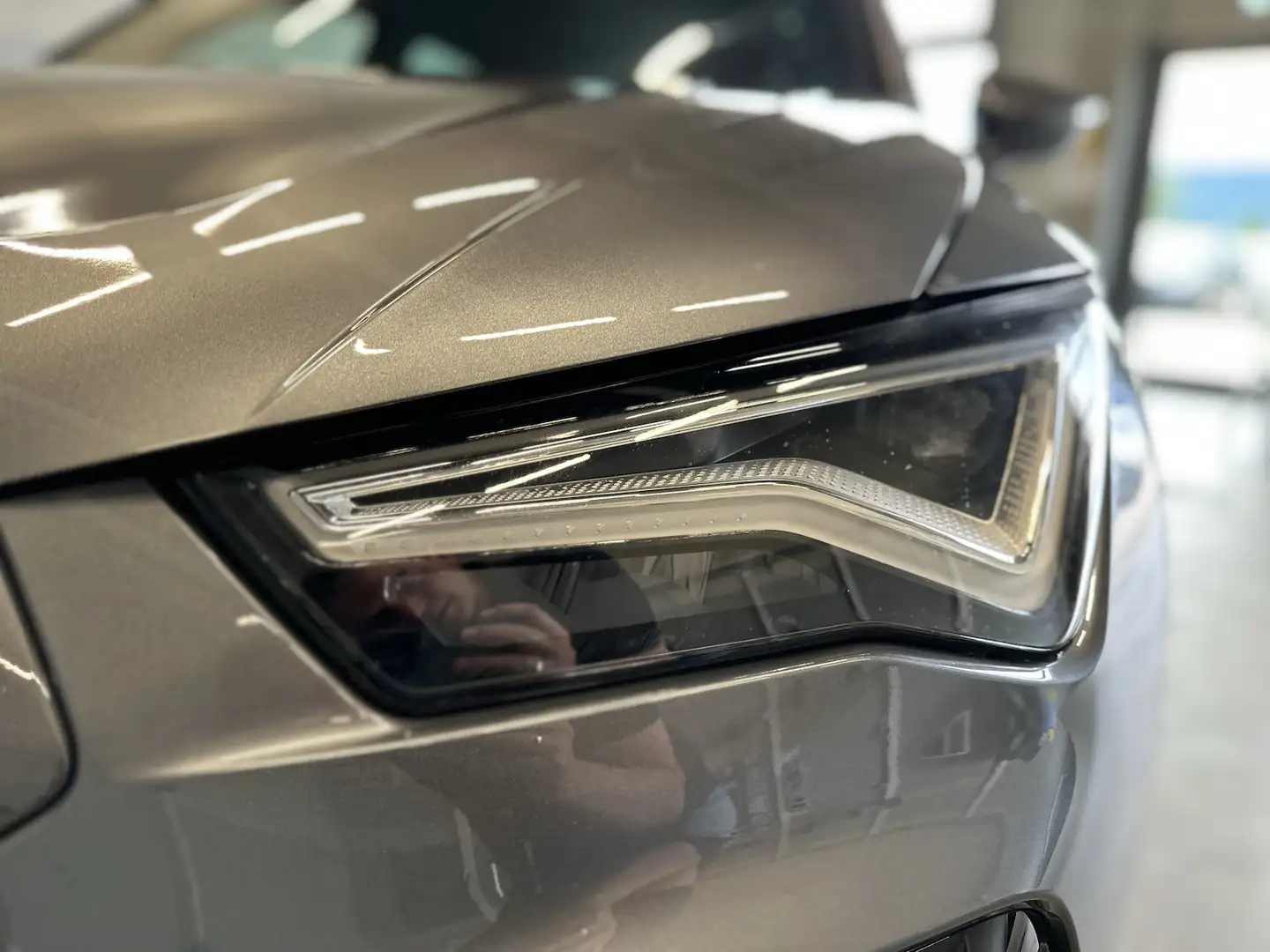 CUPRA Ateca 2.0TSI DSG 4Drive Pano AHK Assist XL 19´´ Gris - 2