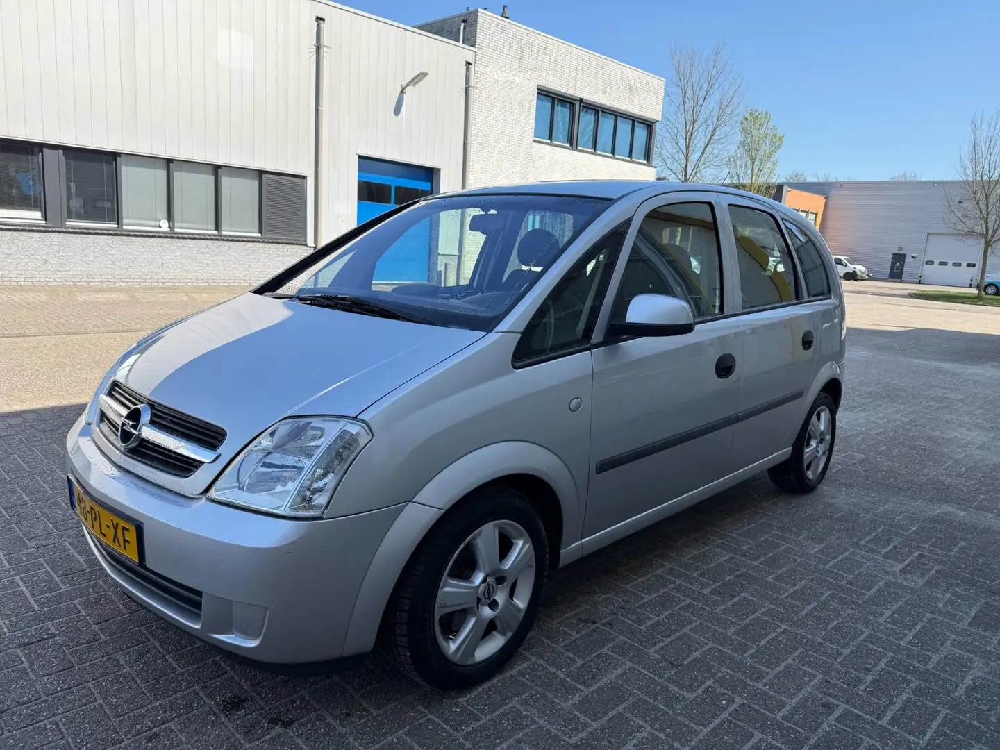 Opel Meriva 1.6-16V Maxx Cool Grijs - 2