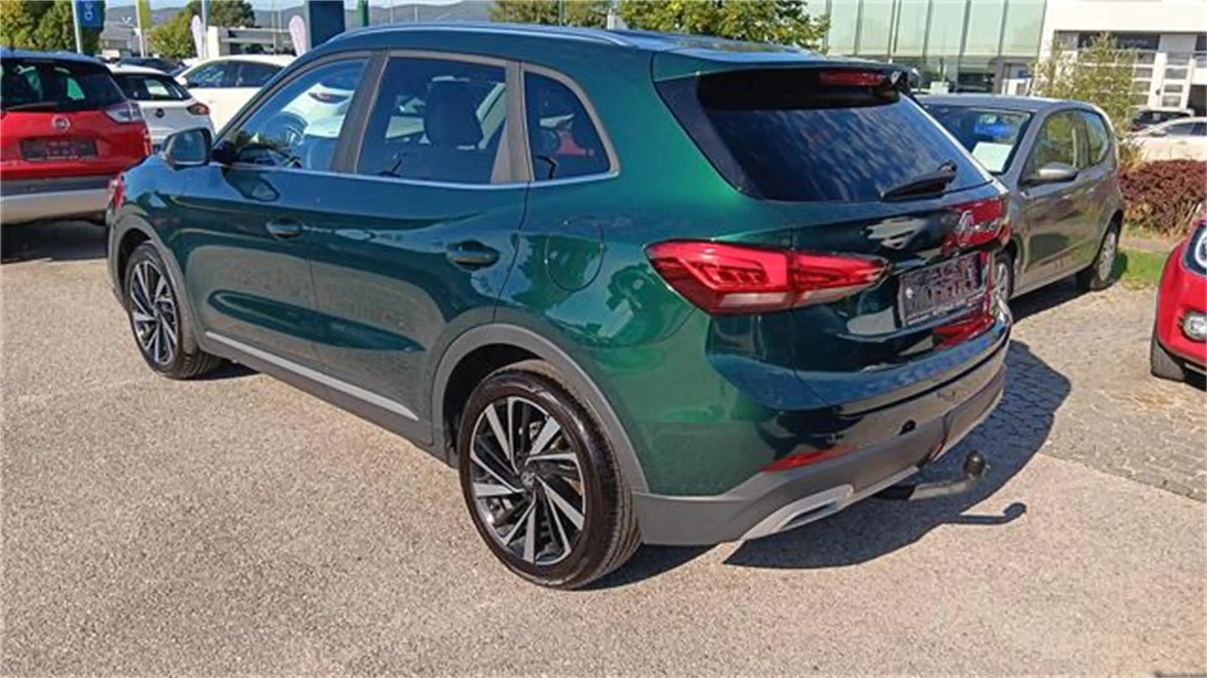 MG ZS 1.5 Hybrid+ Luxury inkl. AHK — photo 3