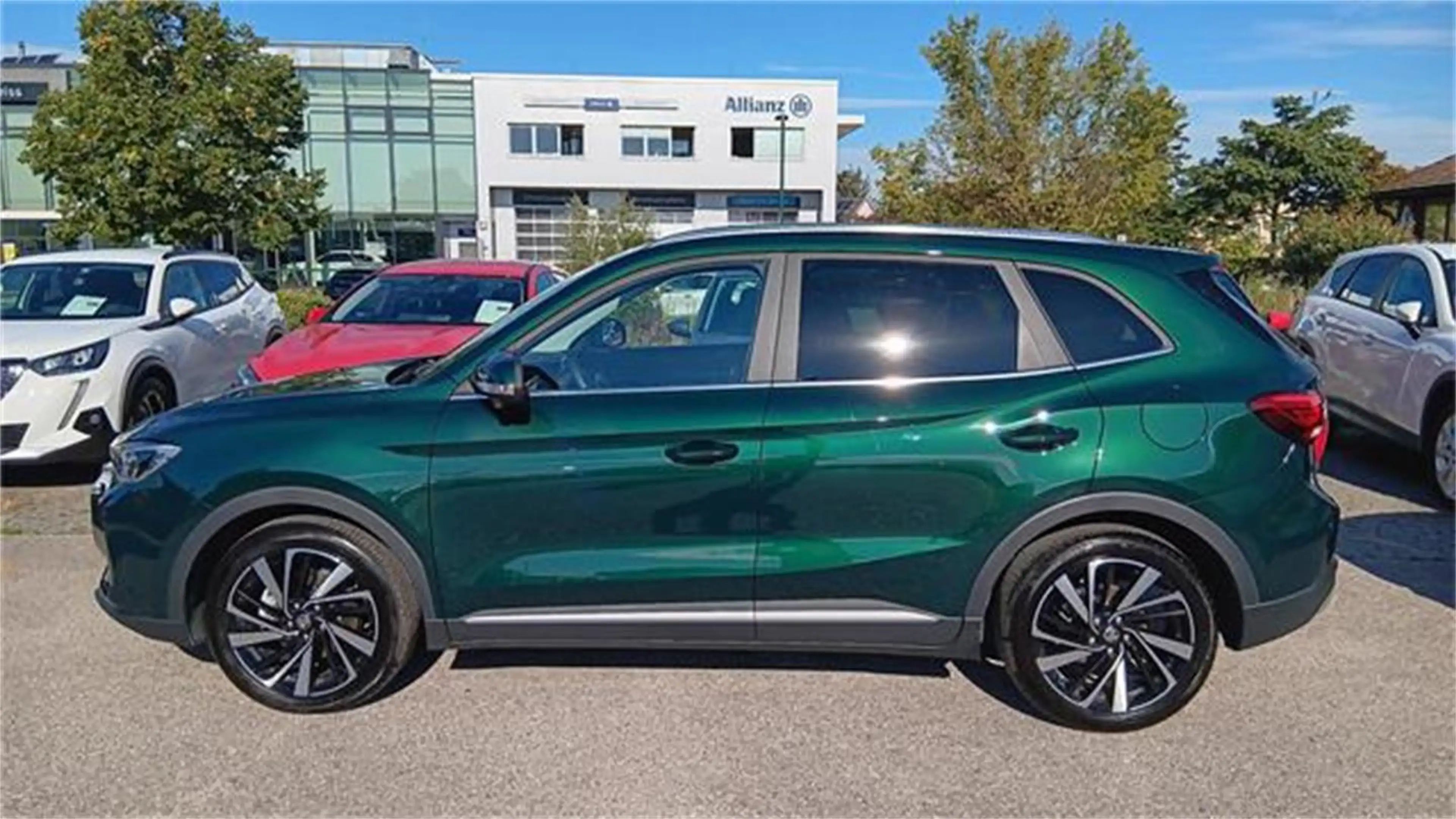 MG ZS 1.5 Hybrid+ Luxury inkl. AHK — photo 2