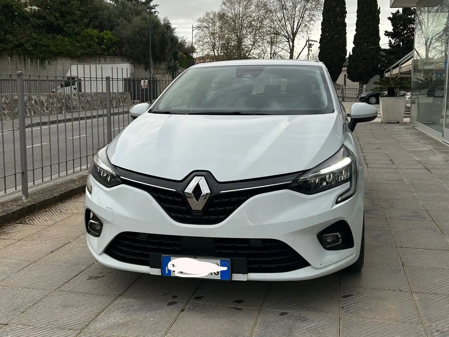 Renault Clio 0.9 tce energy Business 90cv Bianco - 1