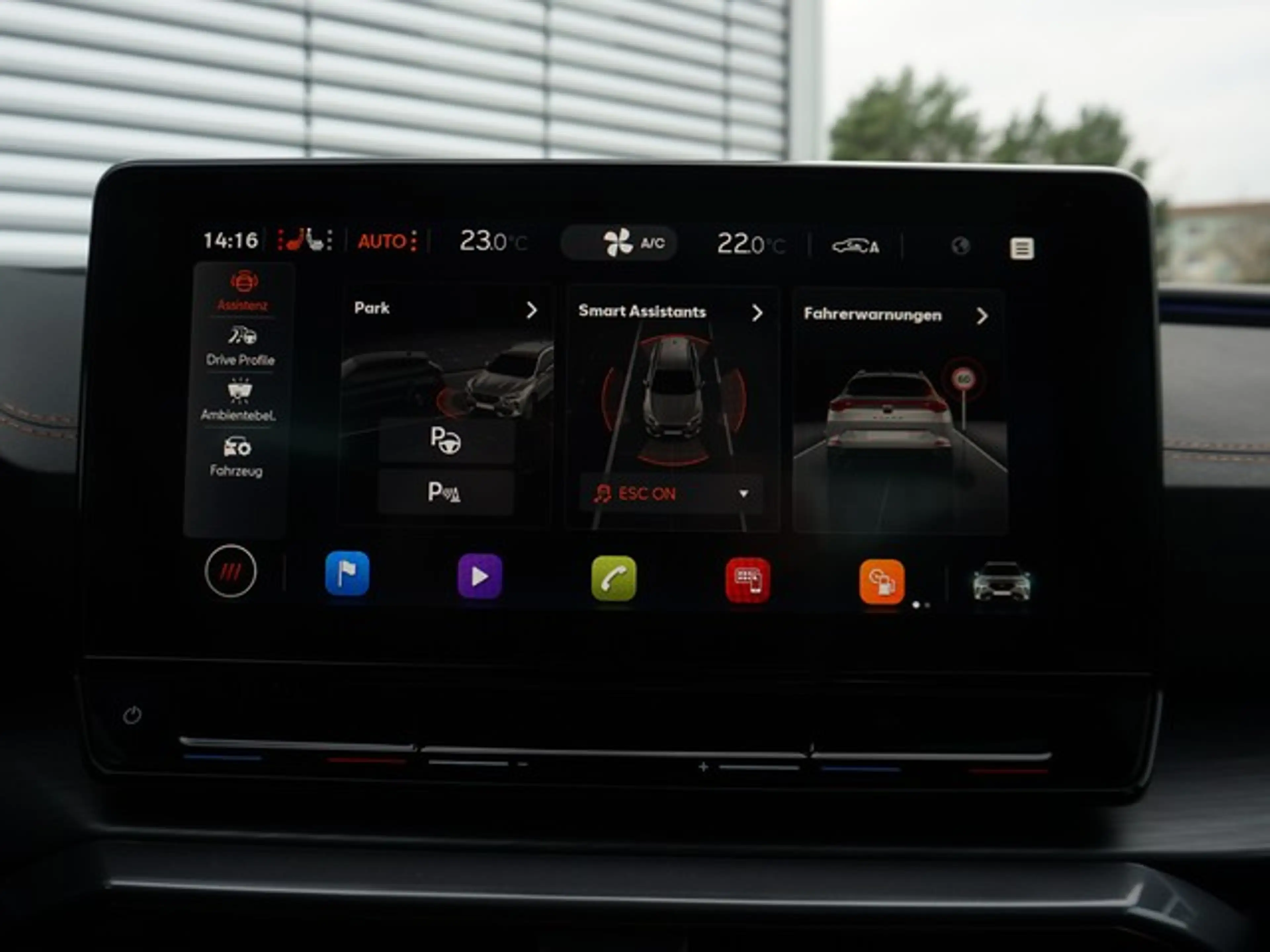 CUPRA Formentor TSI Basís DSG LED Navi Pano AID ACC 360° SH — photo 12
