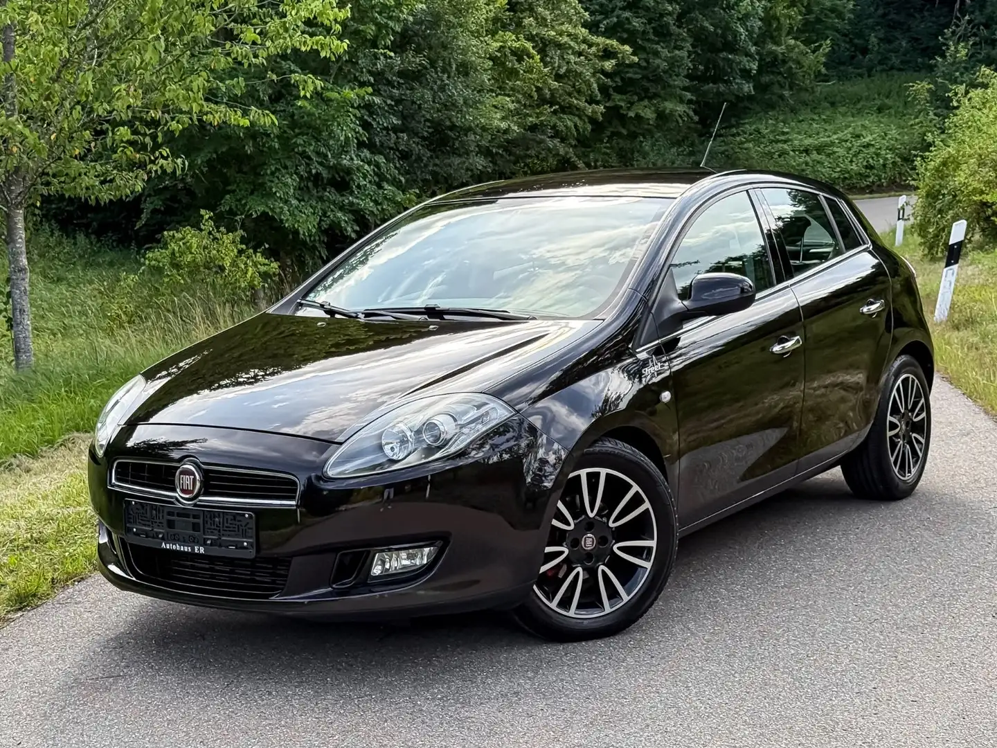 Fiat Bravo 1.4 16V T-JET Street LEDER|KLIMAAUT| Braun - 1