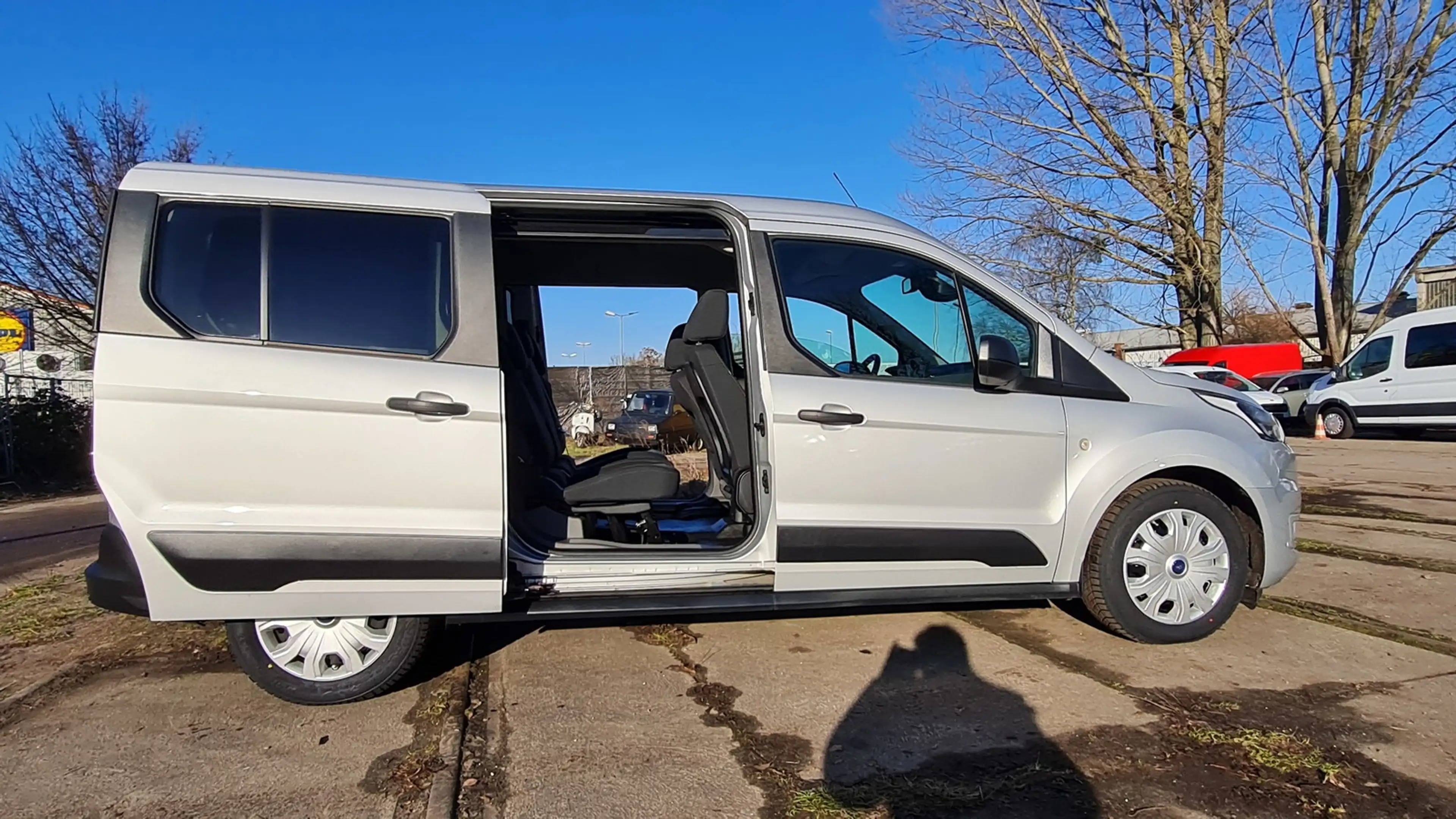 Ford Transit Connect 1.5 ECO BLUE + LANG+ KLIMA +1.HD — photo 3