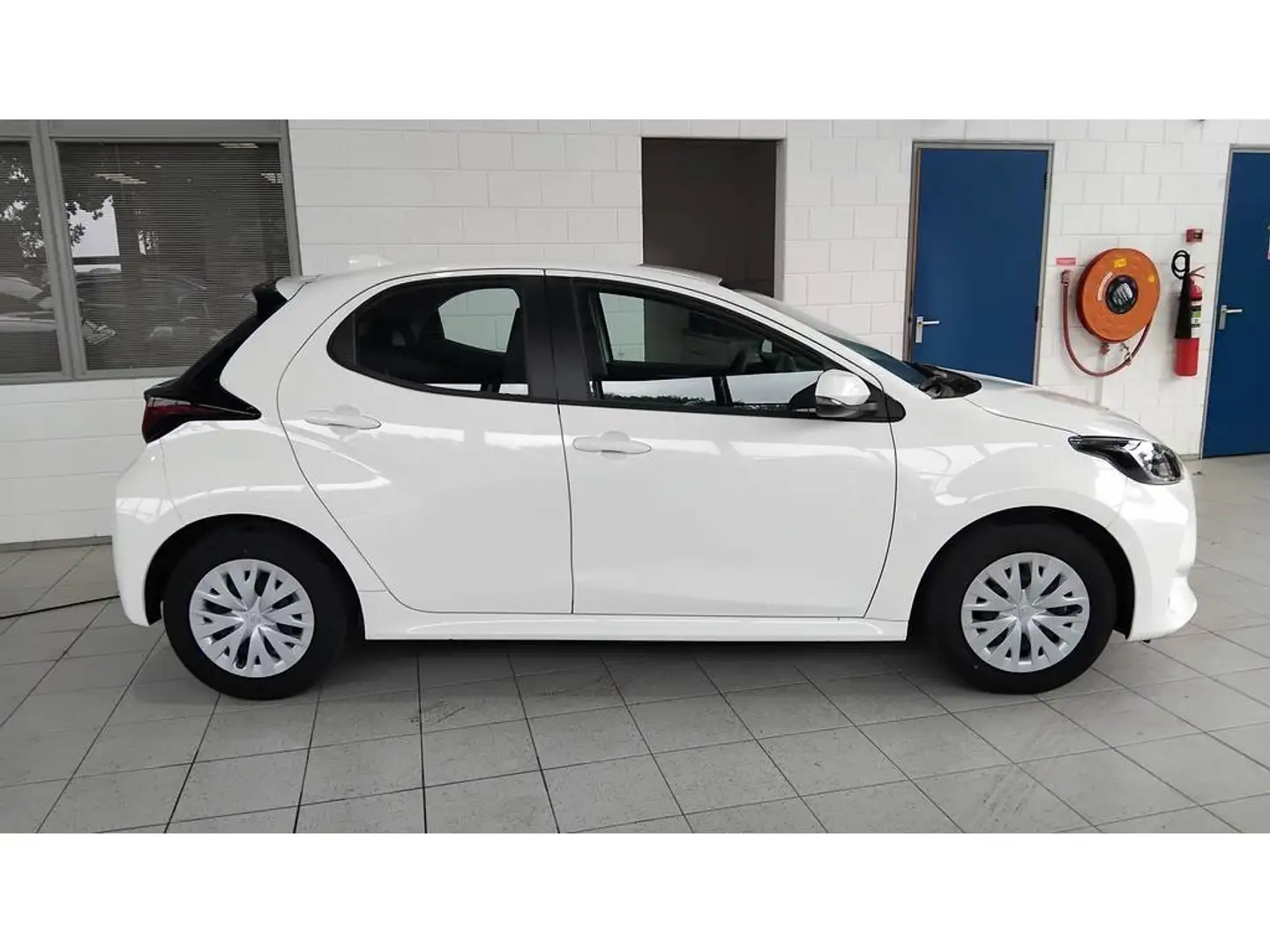 Toyota Yaris 1.5 Active | Camera | Apple/Android | Stoelverwarm Wit - 2