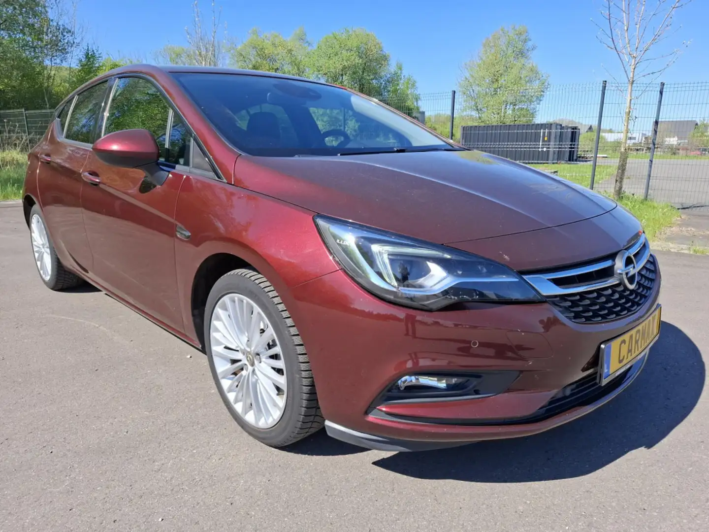 Opel Astra 1.6 CDTI 136 Auto. Innovation Mauve - 1