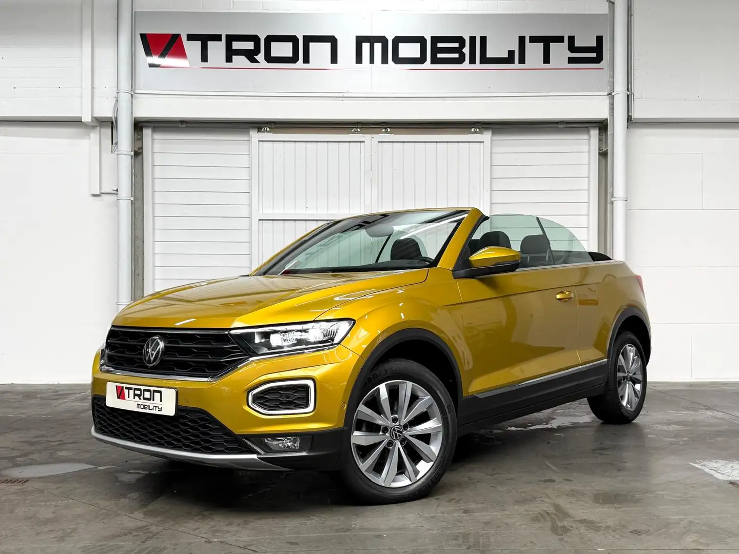 Volkswagen T-Roc Cabriolet 1.5 TSI Style LED*ACC*CARPLAY*CAMERA*DAB Gold - 1