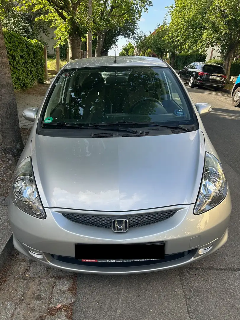 Honda Jazz Jazz 1.4 CVT LS Silber - 1