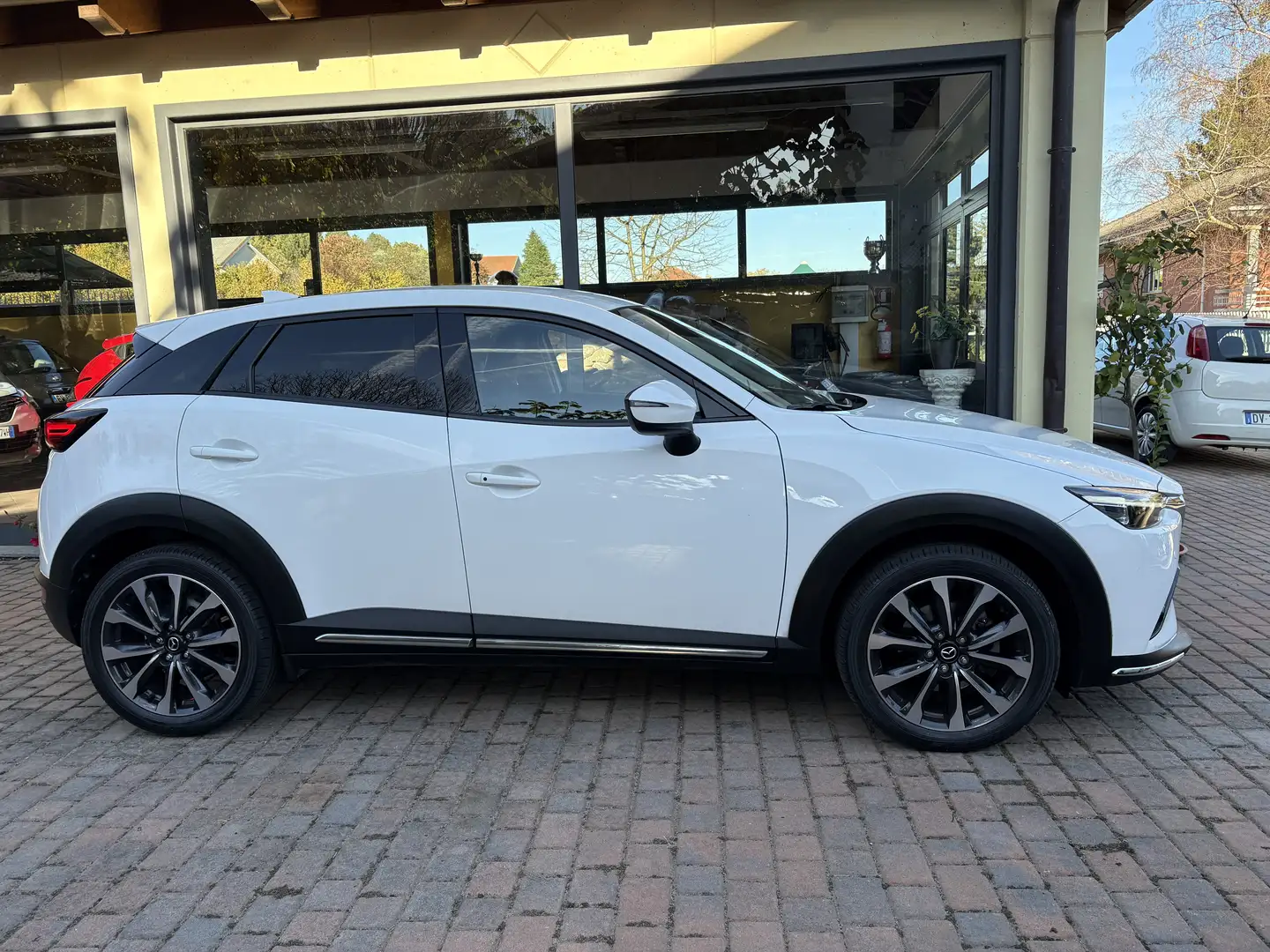 Mazda CX-3 2.0 benz PARI AL NUOVO, GARANZIA - 1