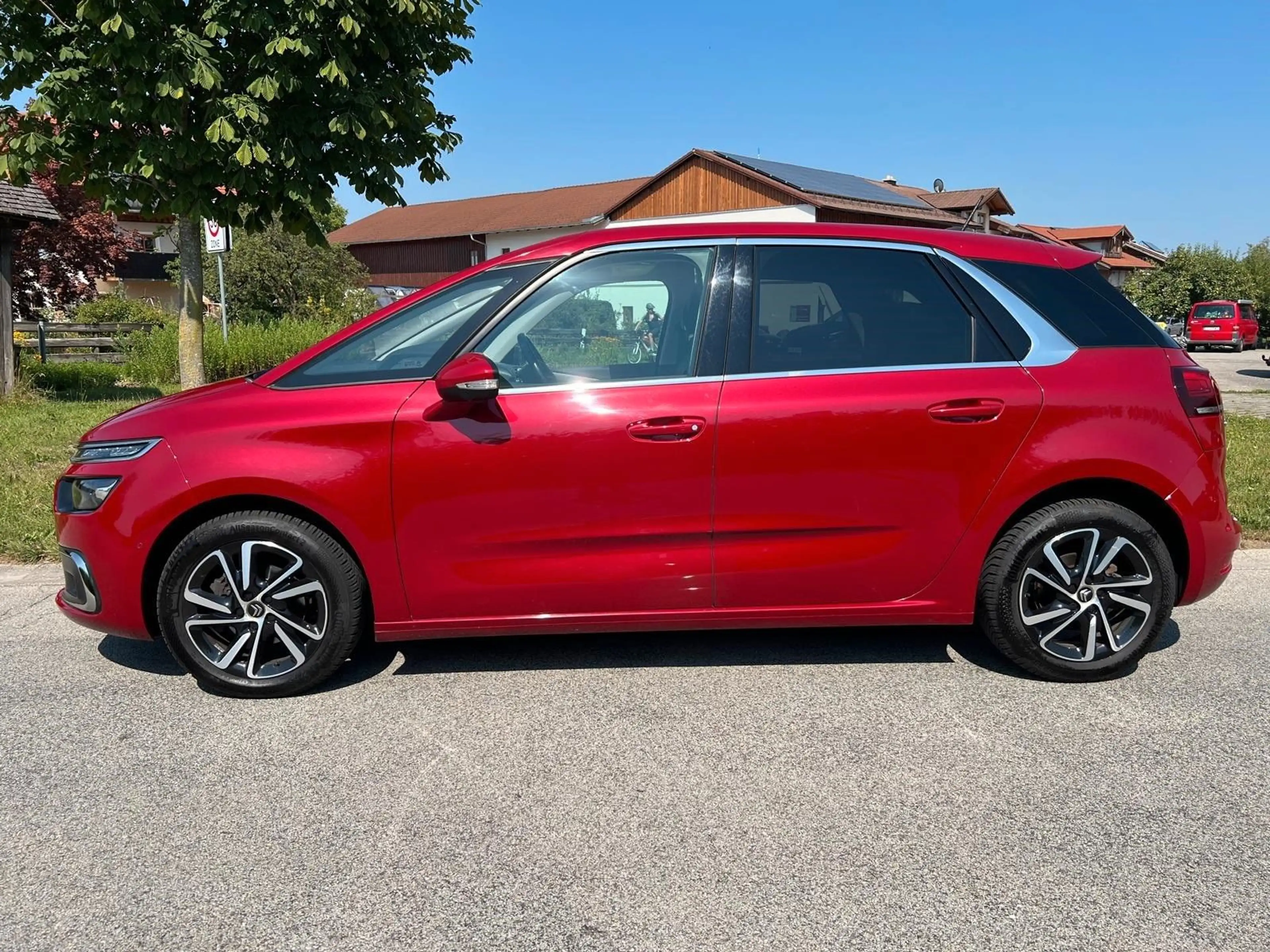 Citroen C4 SpaceTourer PureTech 130 Stop&Start SHINE — photo 2