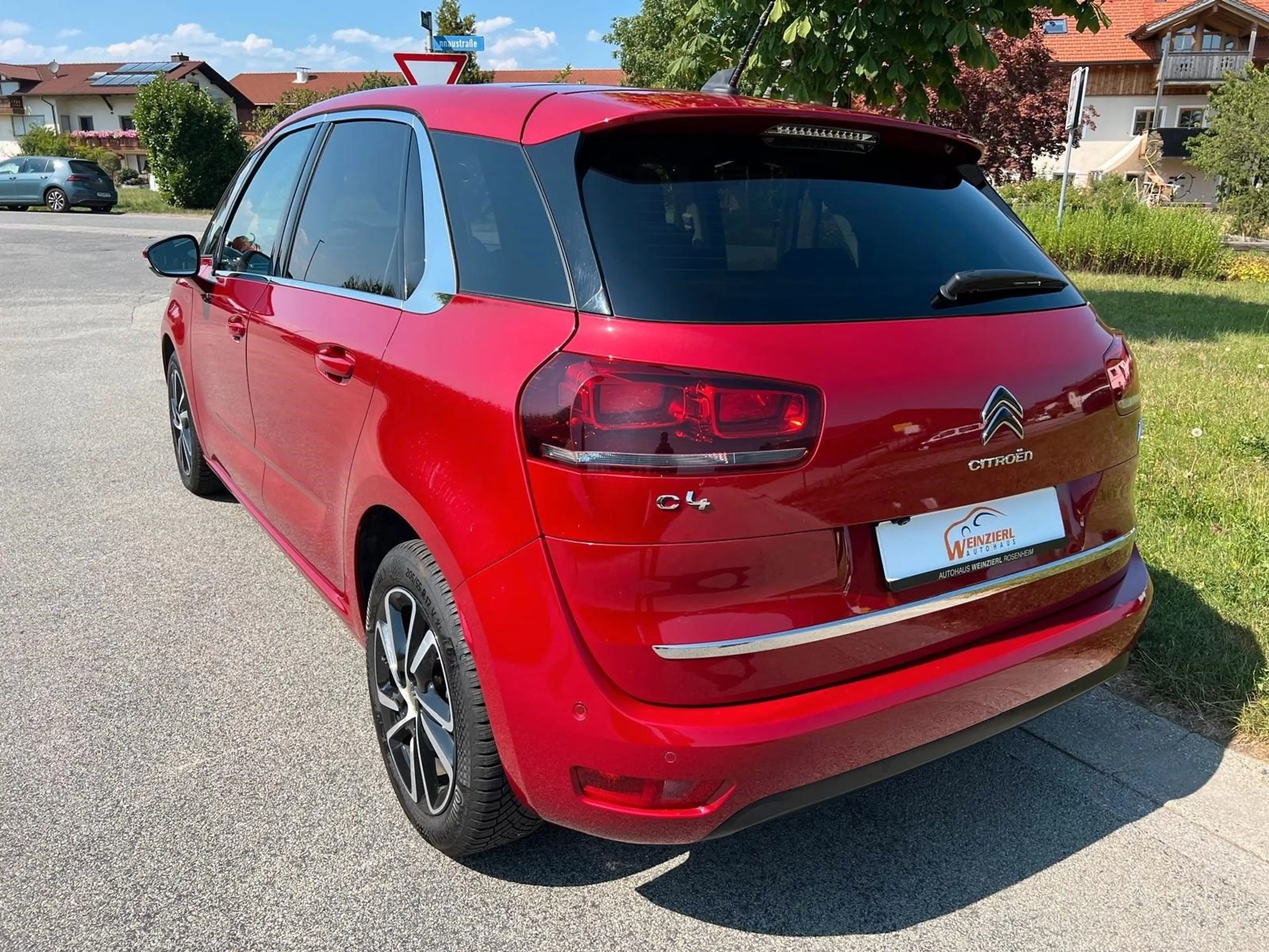 Citroen C4 SpaceTourer PureTech 130 Stop&Start SHINE — photo 4