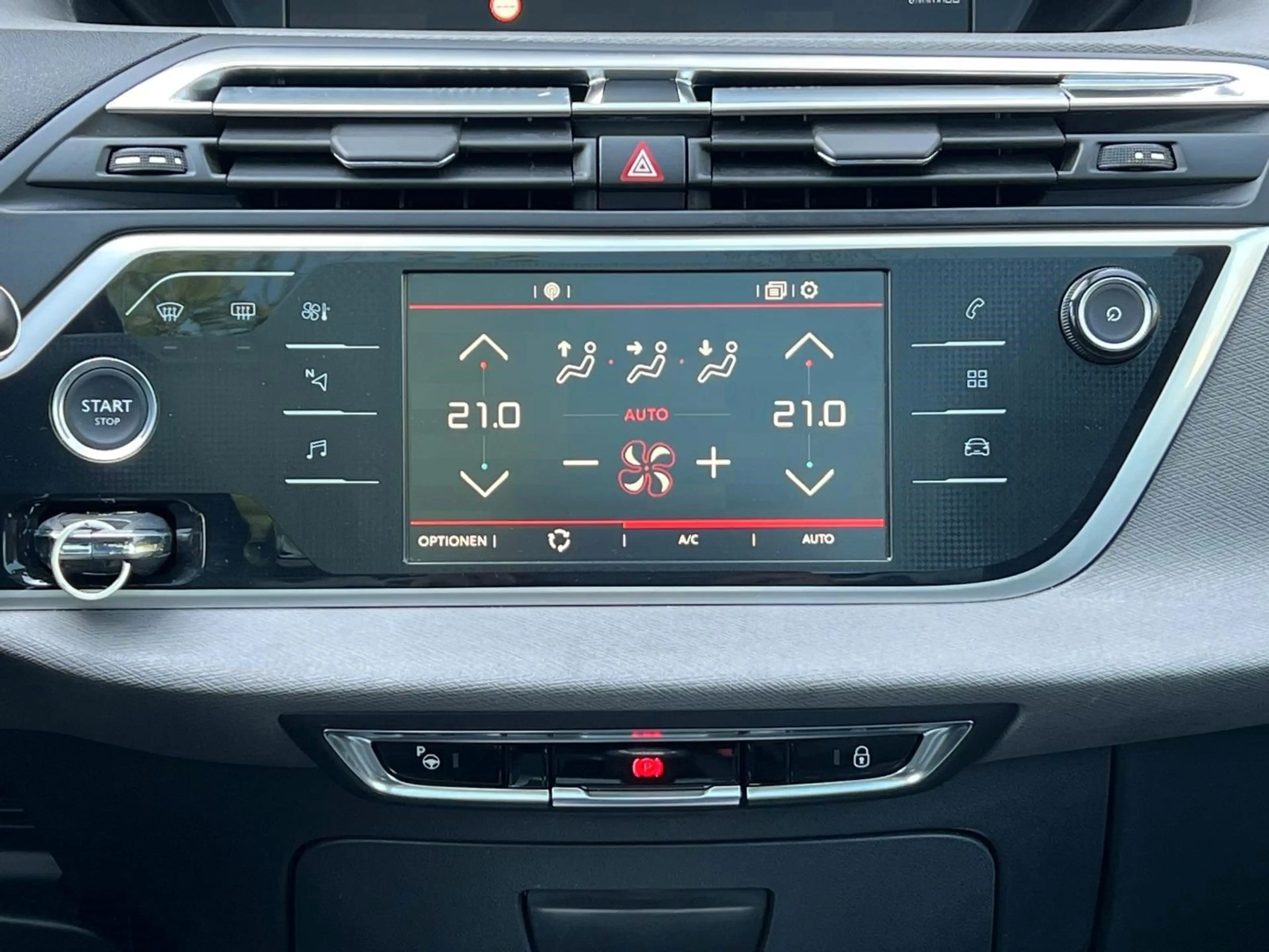 Citroen C4 SpaceTourer PureTech 130 Stop&Start SHINE — photo 14