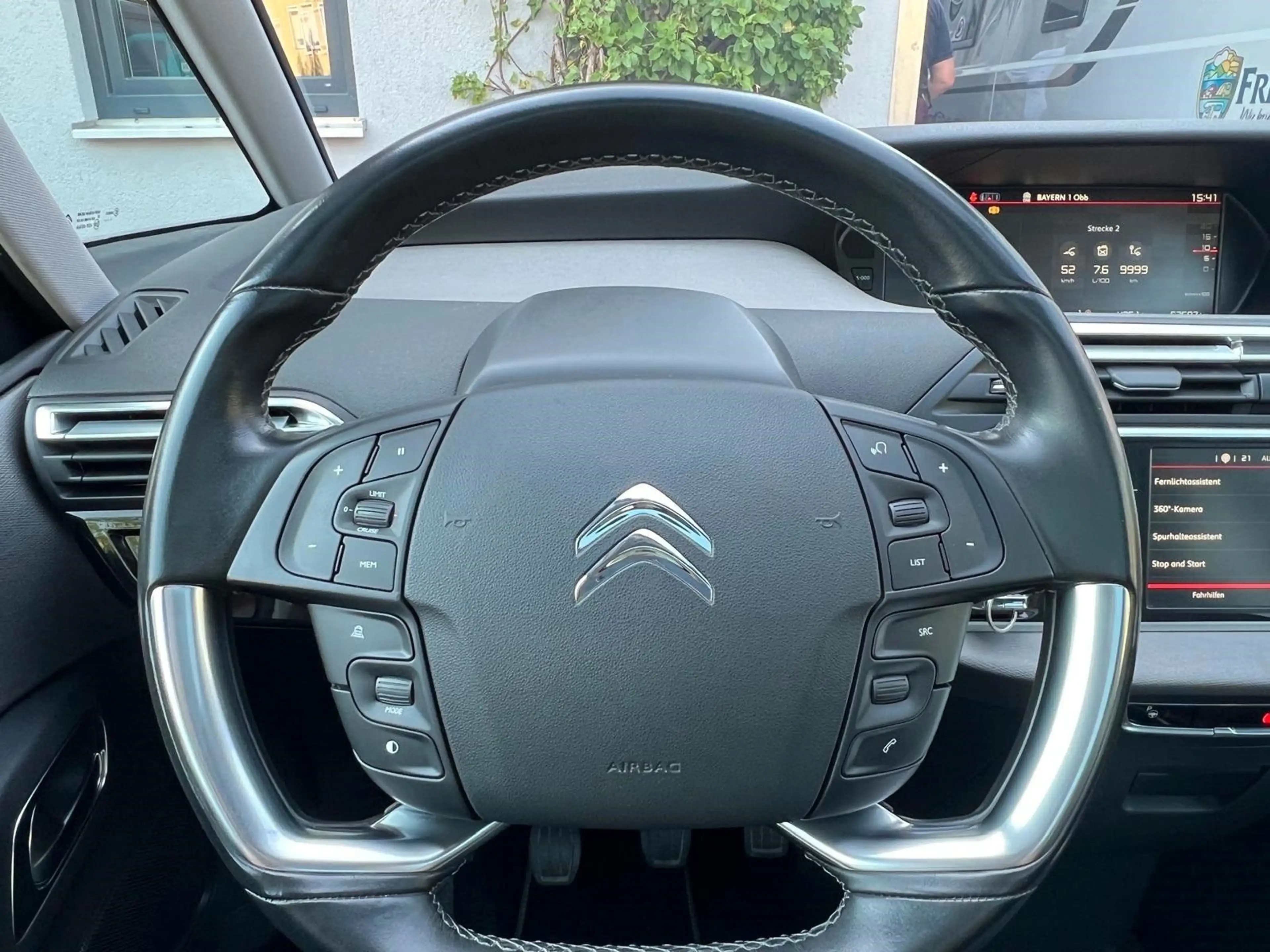 Citroen C4 SpaceTourer PureTech 130 Stop&Start SHINE — photo 9