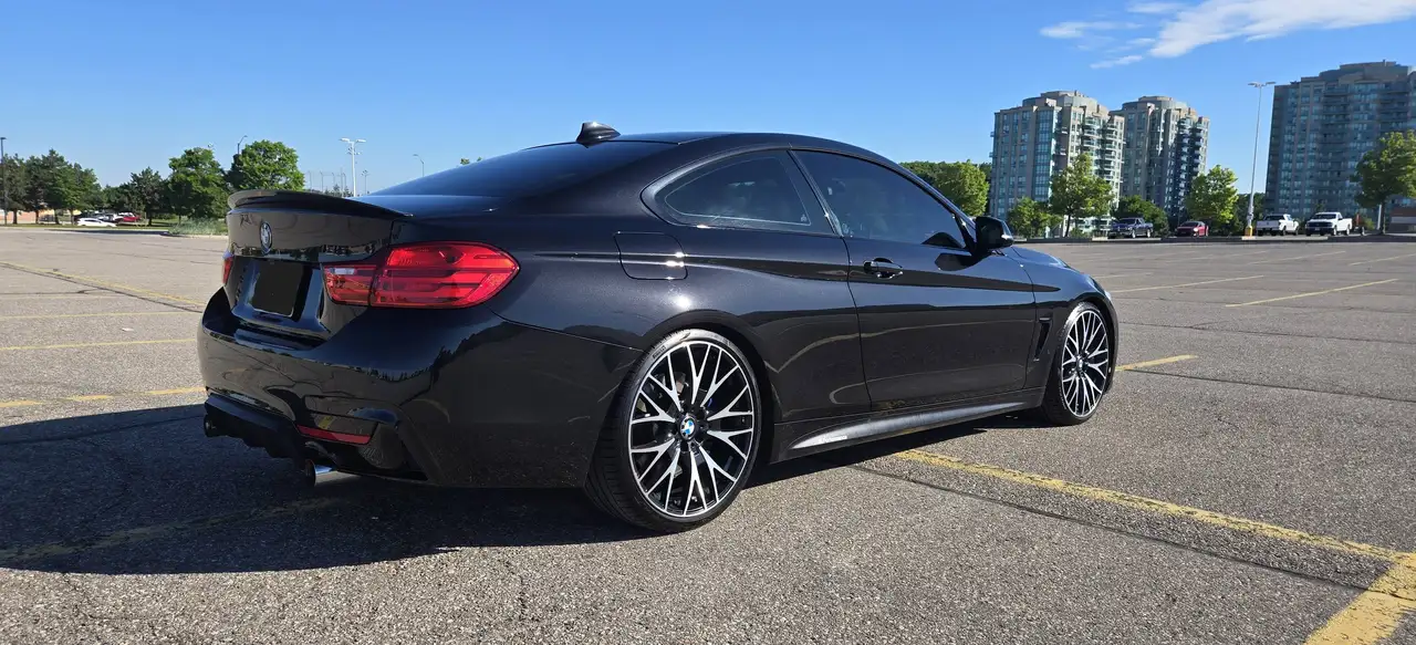 BMW 4 Series снимка BMW 4 Series
