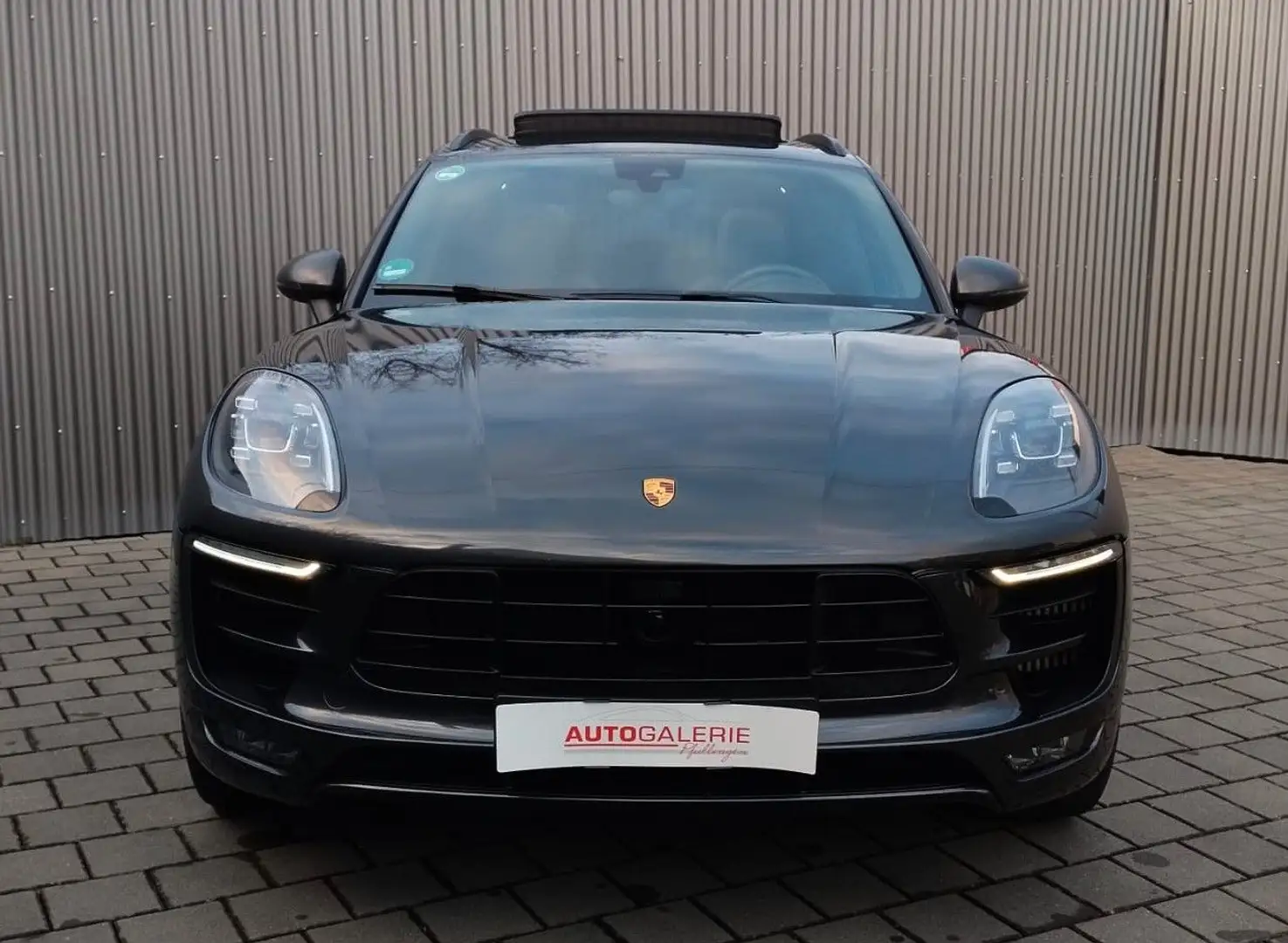 Porsche Macan GTS 21" Felgen Pano Sitzlüft. Kamera ACC Grau - 2