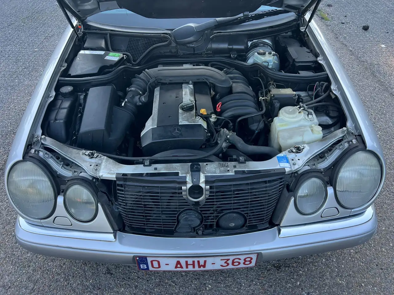Mercedes-Benz E 280 Elegance, foto 9