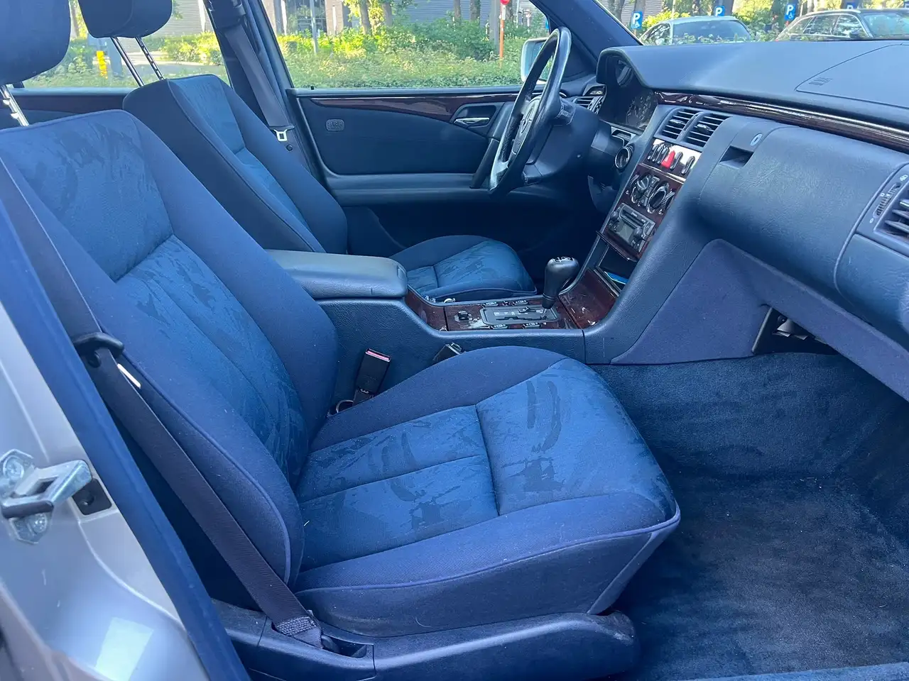 Mercedes-Benz E 280 Elegance, foto 8
