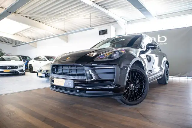 Porsche Macan 2.0l, LED, PANO , APPLE CP ,LANE ASSIST, CAMERA