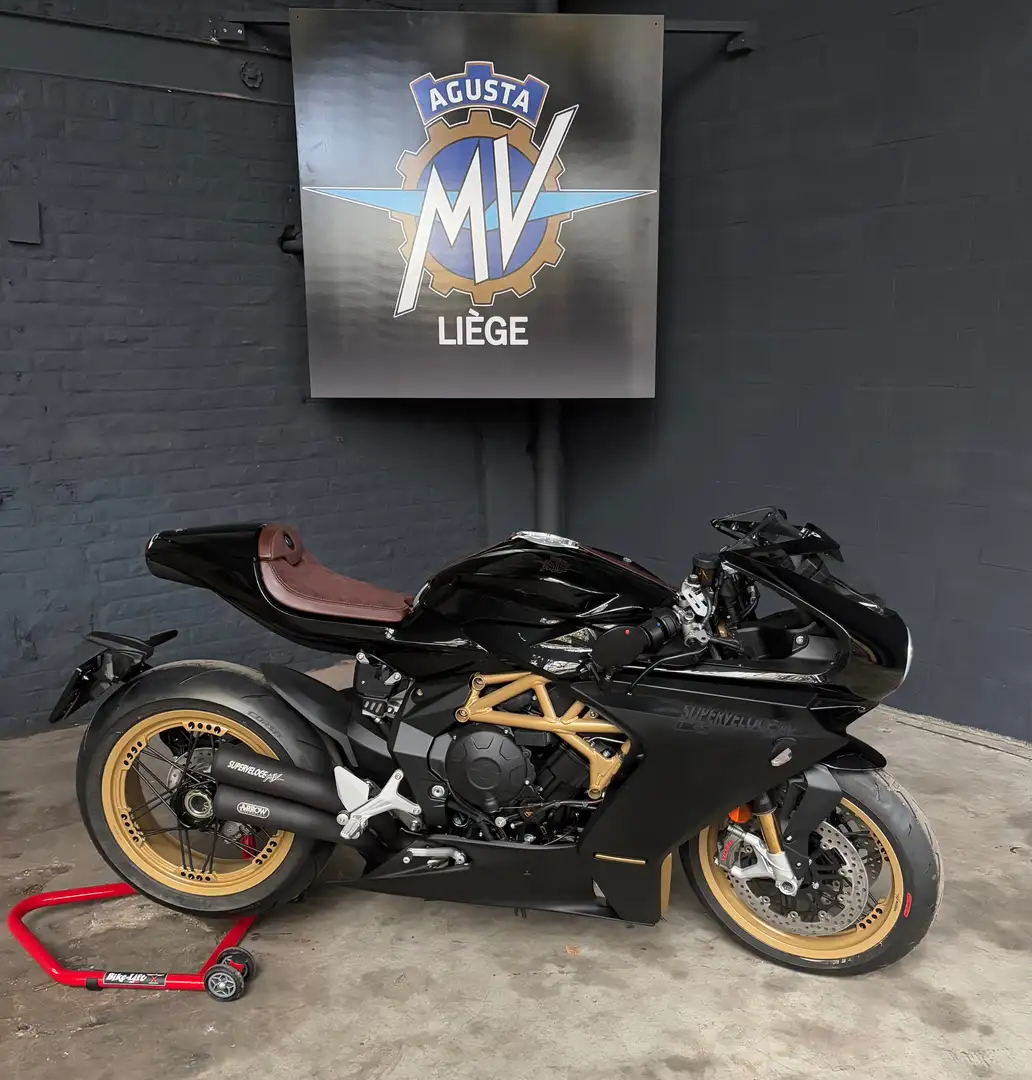 MV Agusta Superveloce 800 Superveloce S Černá - 1